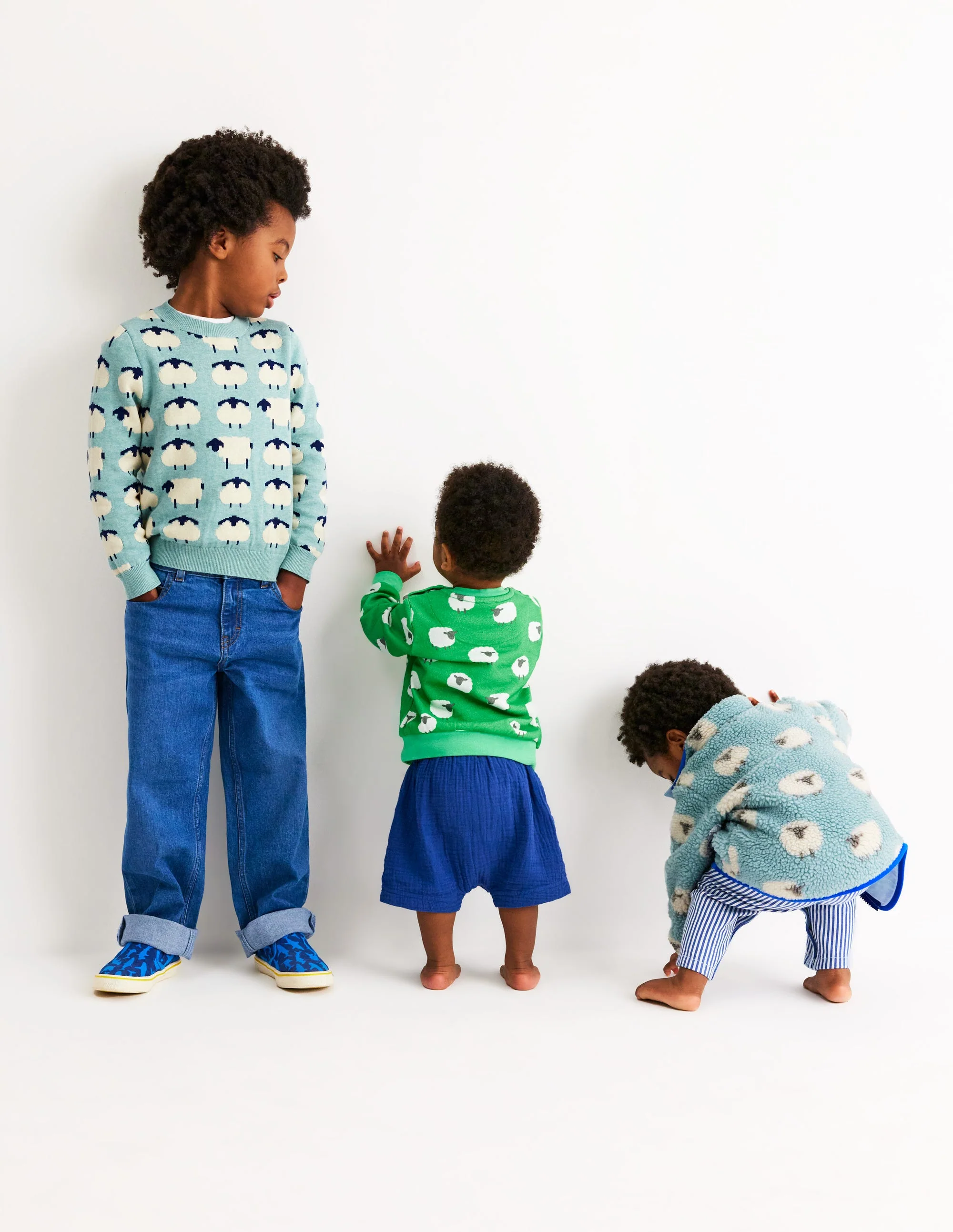 Printed Sweatshirt-Sapling Green Sheep - Image 4