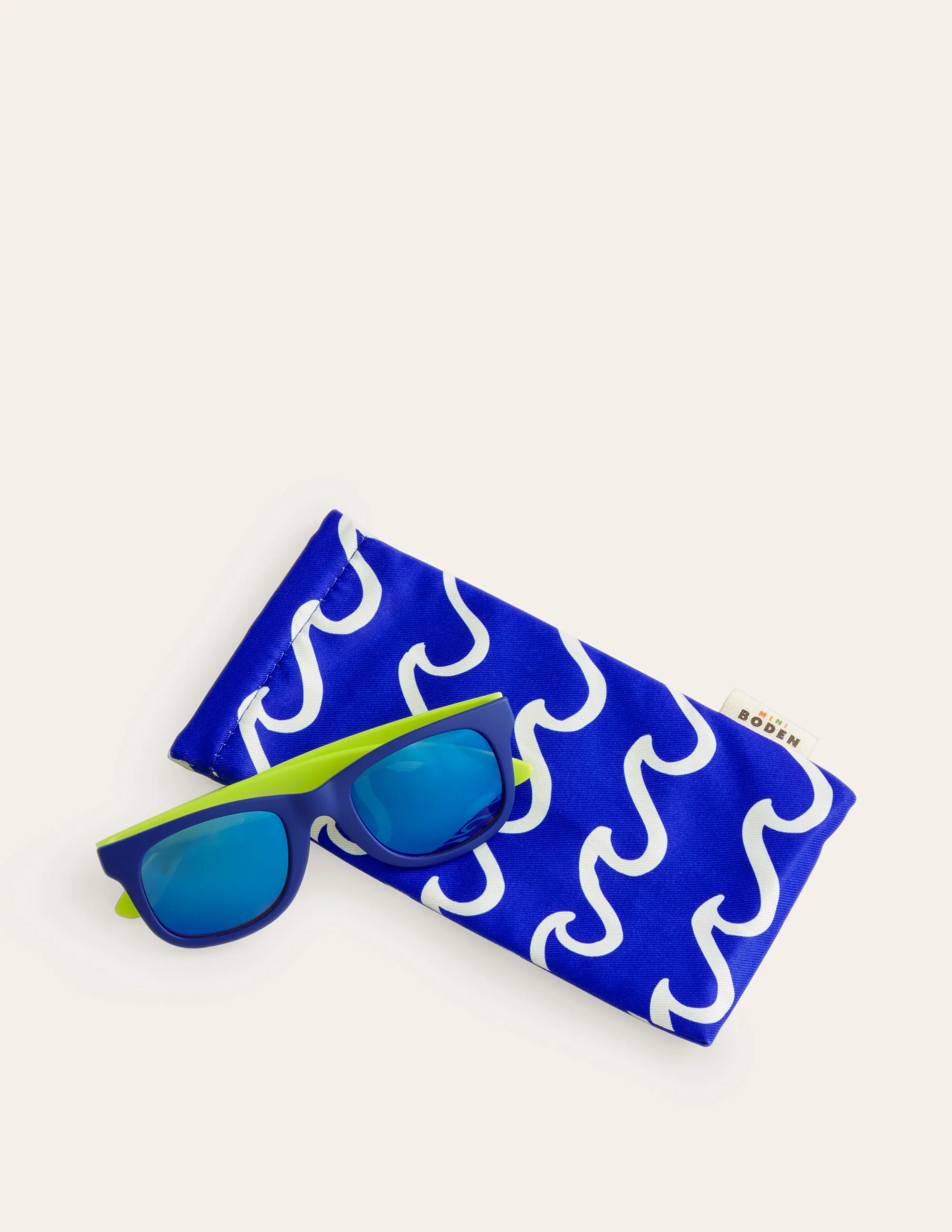 Classic Sunglasses-Blue - Image 3