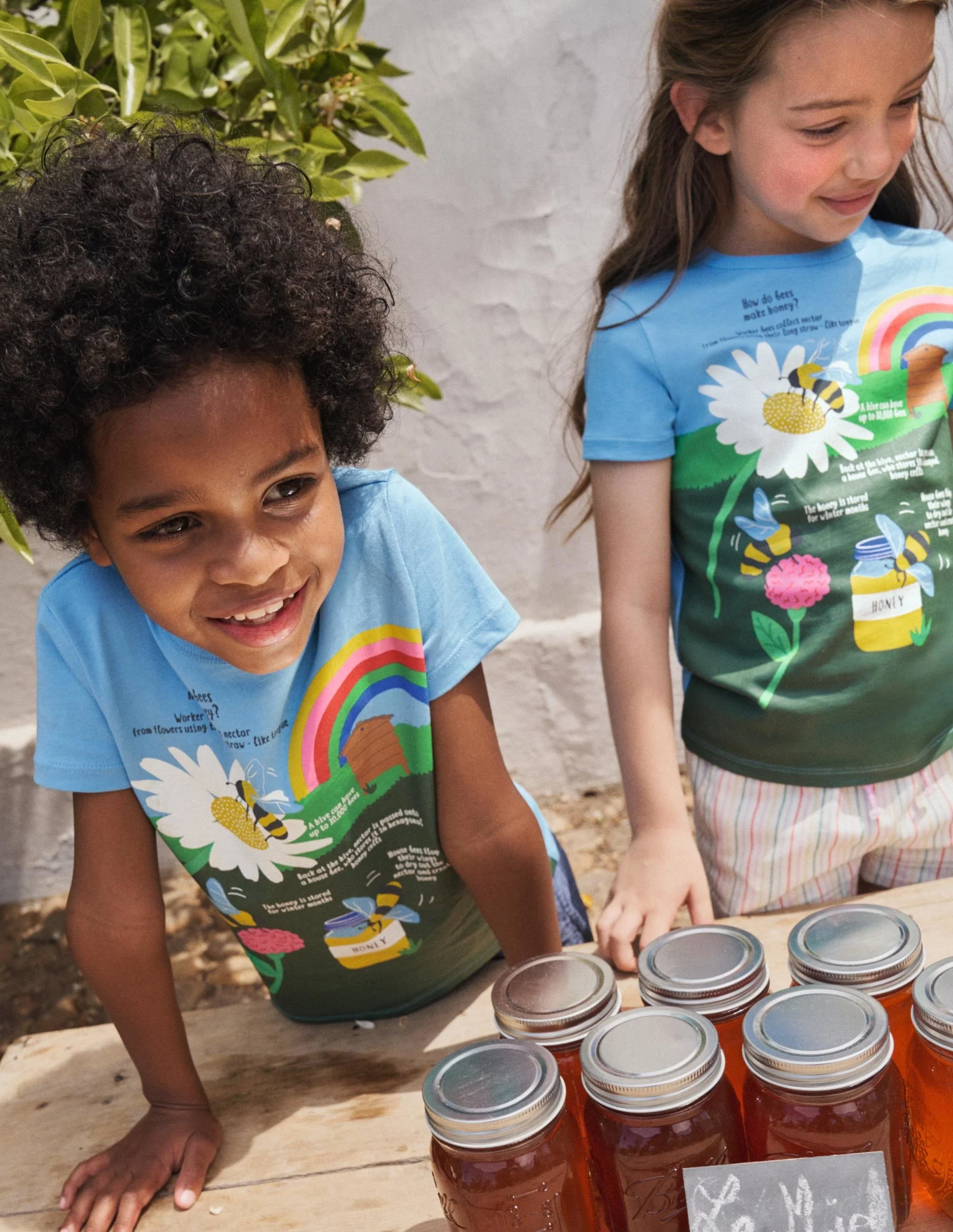 Fun Fact T-shirt-Surfboard Blue Bees Honey - Image 4