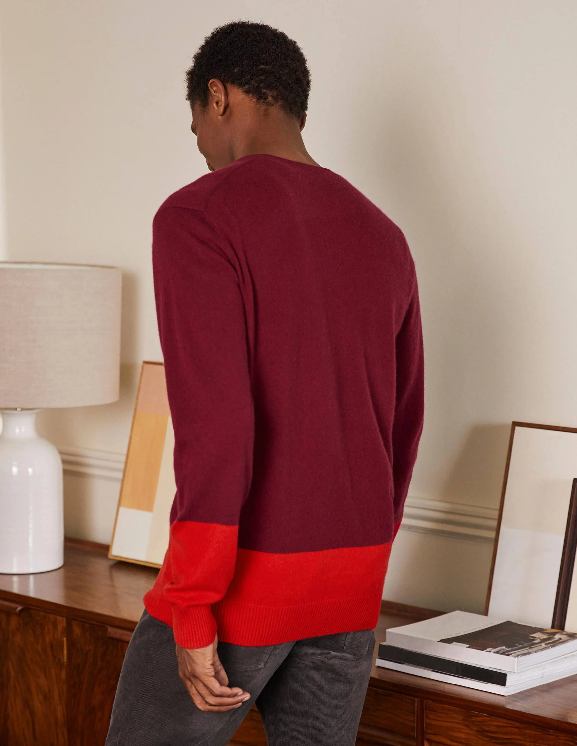 Cashmere Crew Neck Sweater-Maroon Colourblock - Image 3