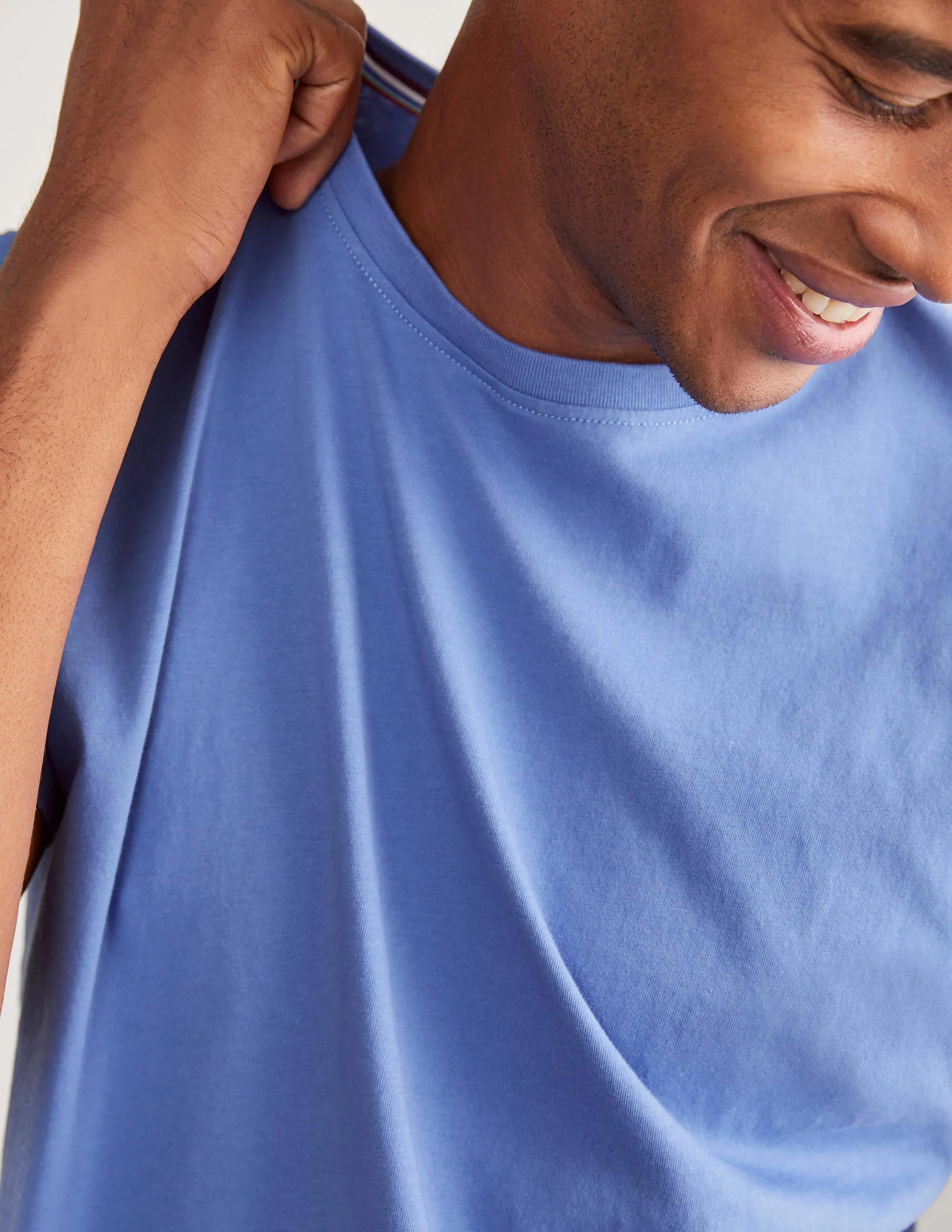 Classic Cotton T-shirt-Sky Blue - Image 4