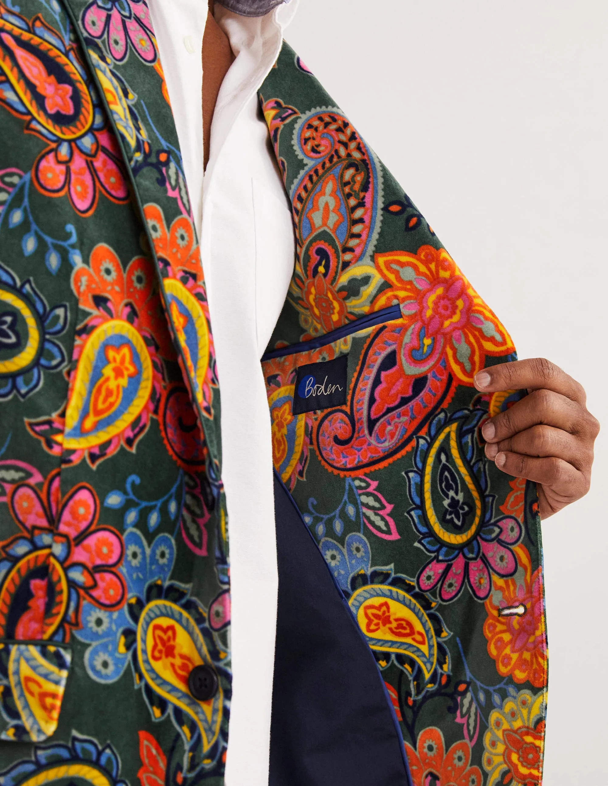 Classic Velvet Printed Blazer-Trekking Green Paisley - Image 6
