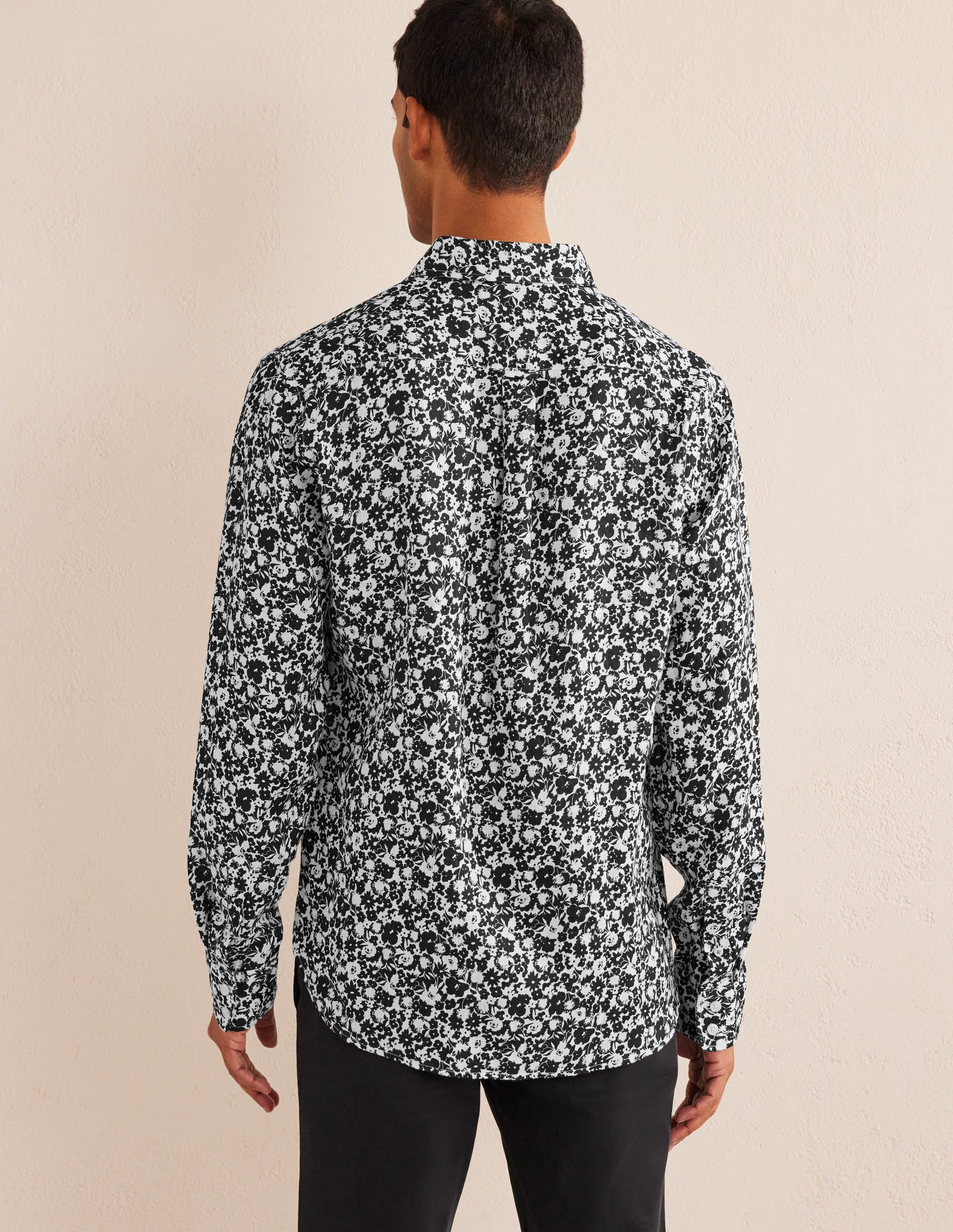 Cutaway Collar Linen Shirt-Black and Ecru Floral - Image 3