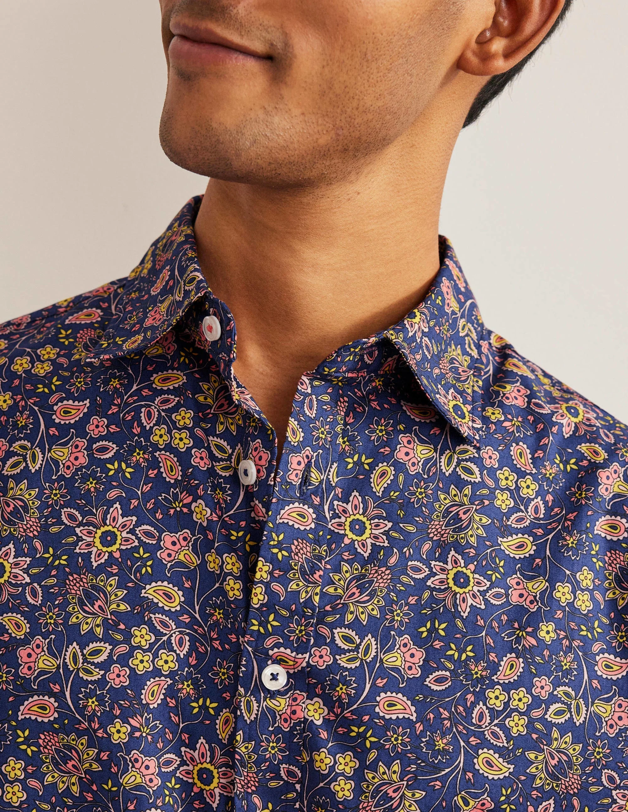 Cutaway Collar Twill Shirt-Peach Paisley Floral - Image 2