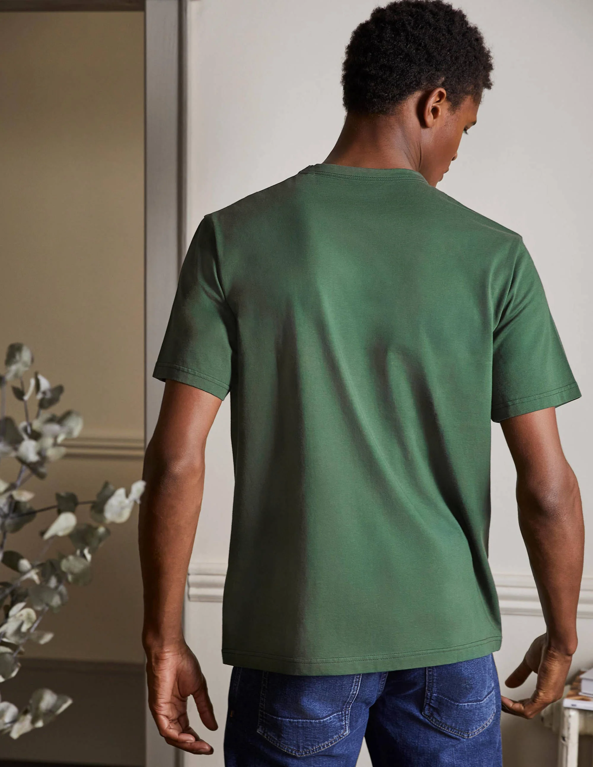 Kingston T-shirt-Castleton Camping - Image 3