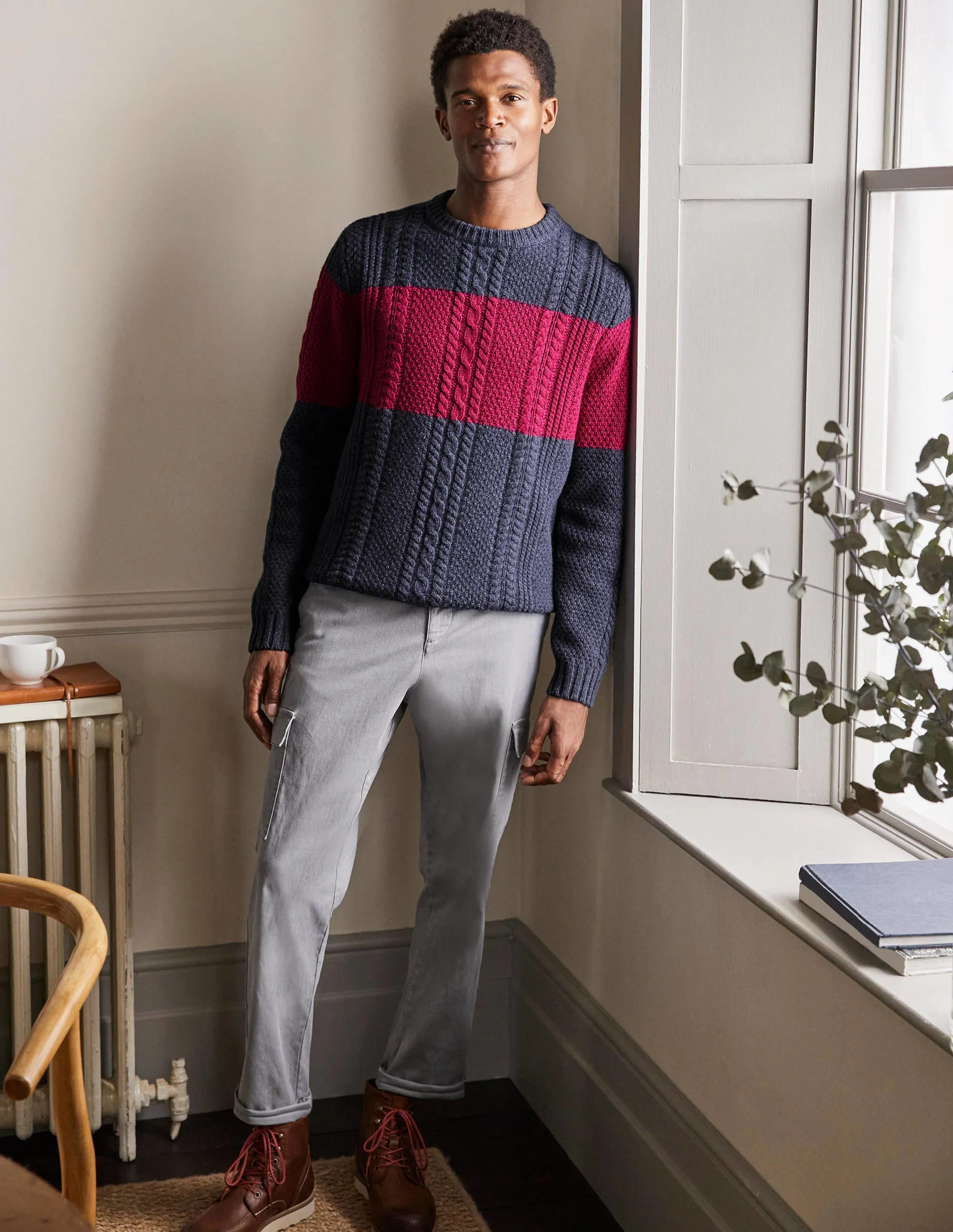Paul Sweater-Navy/ Magenta Pink - Image 3