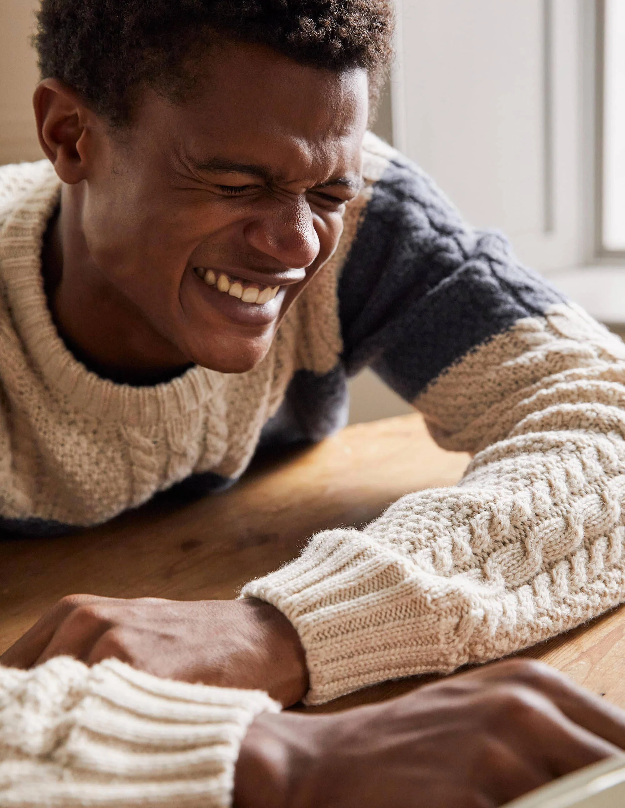 Paul Sweater-Oatmeal/ Navy - Image 2