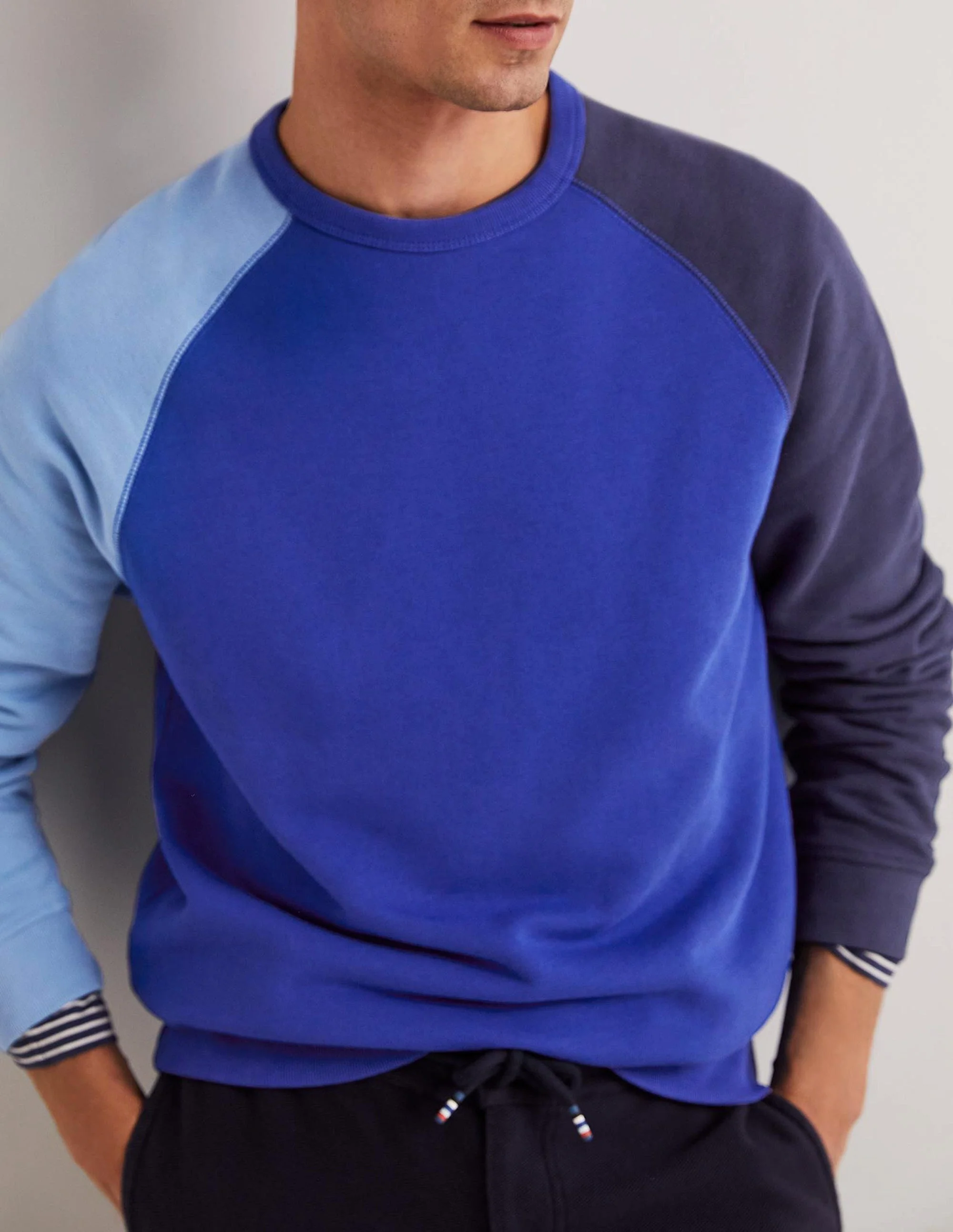 Raglan Sweatshirt-Blue Colourblock - Image 10