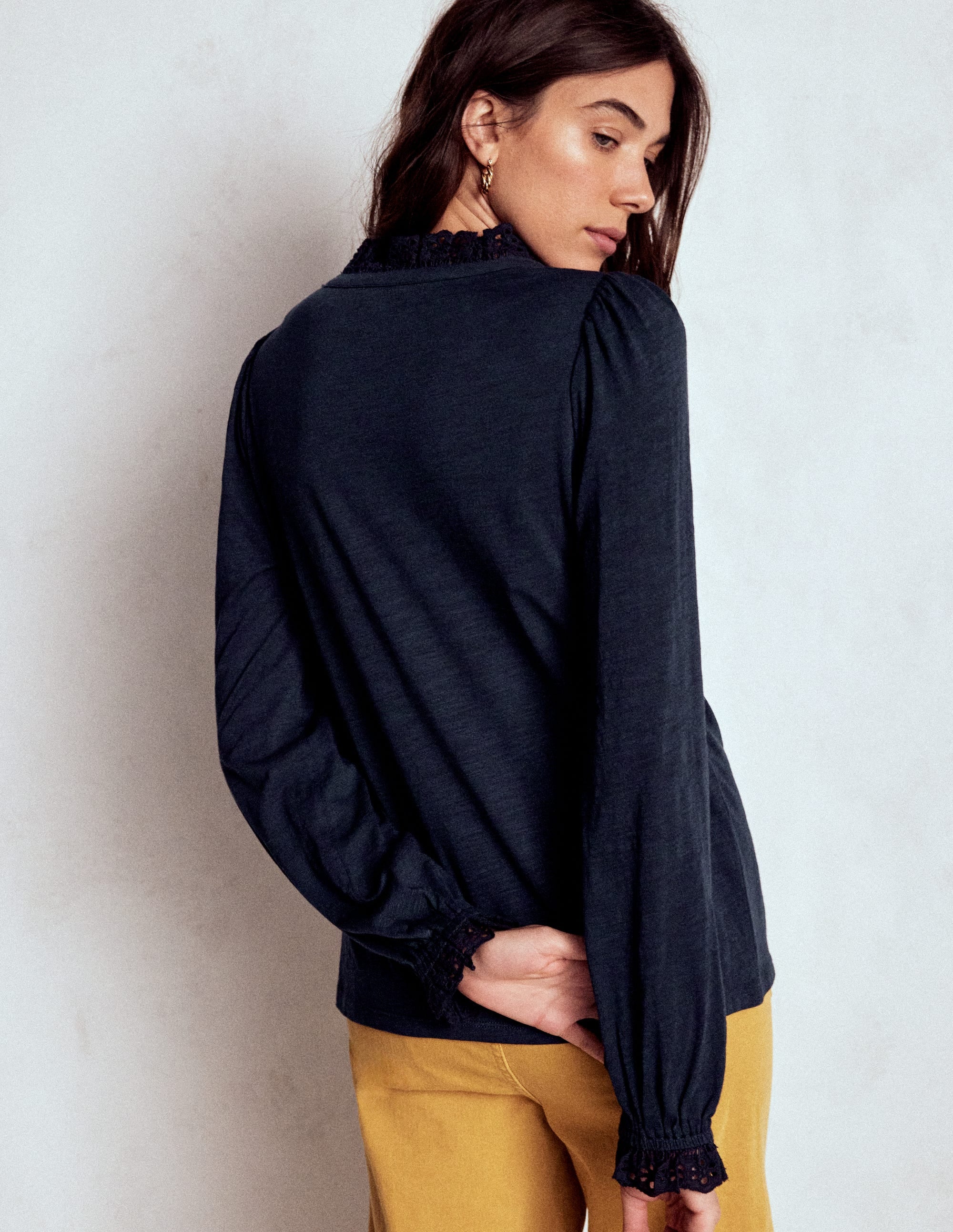 Aria Broderie Notch Neck Top-Navy - Image 3