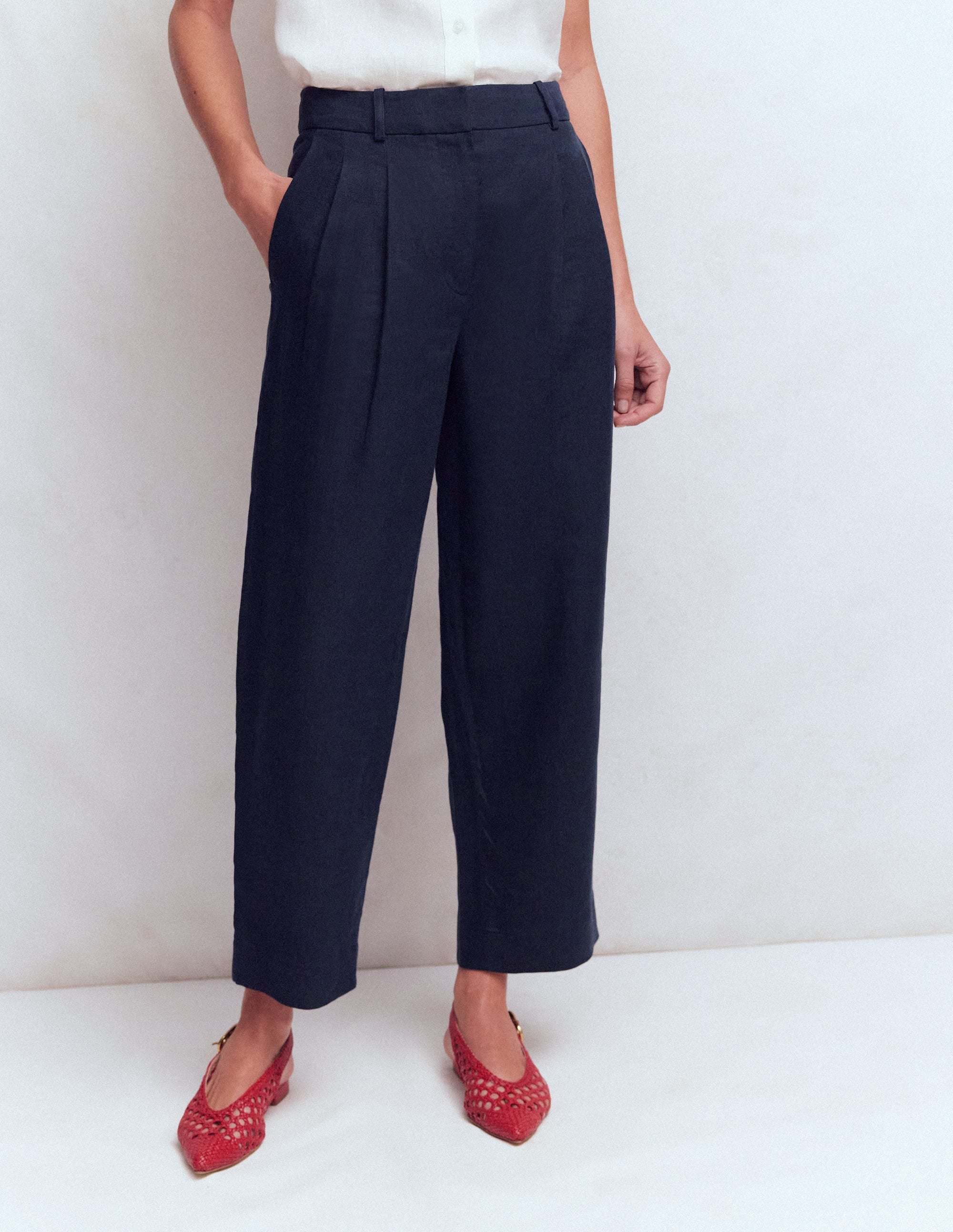 Bloomsbury Linen Pants-Navy - Image 4
