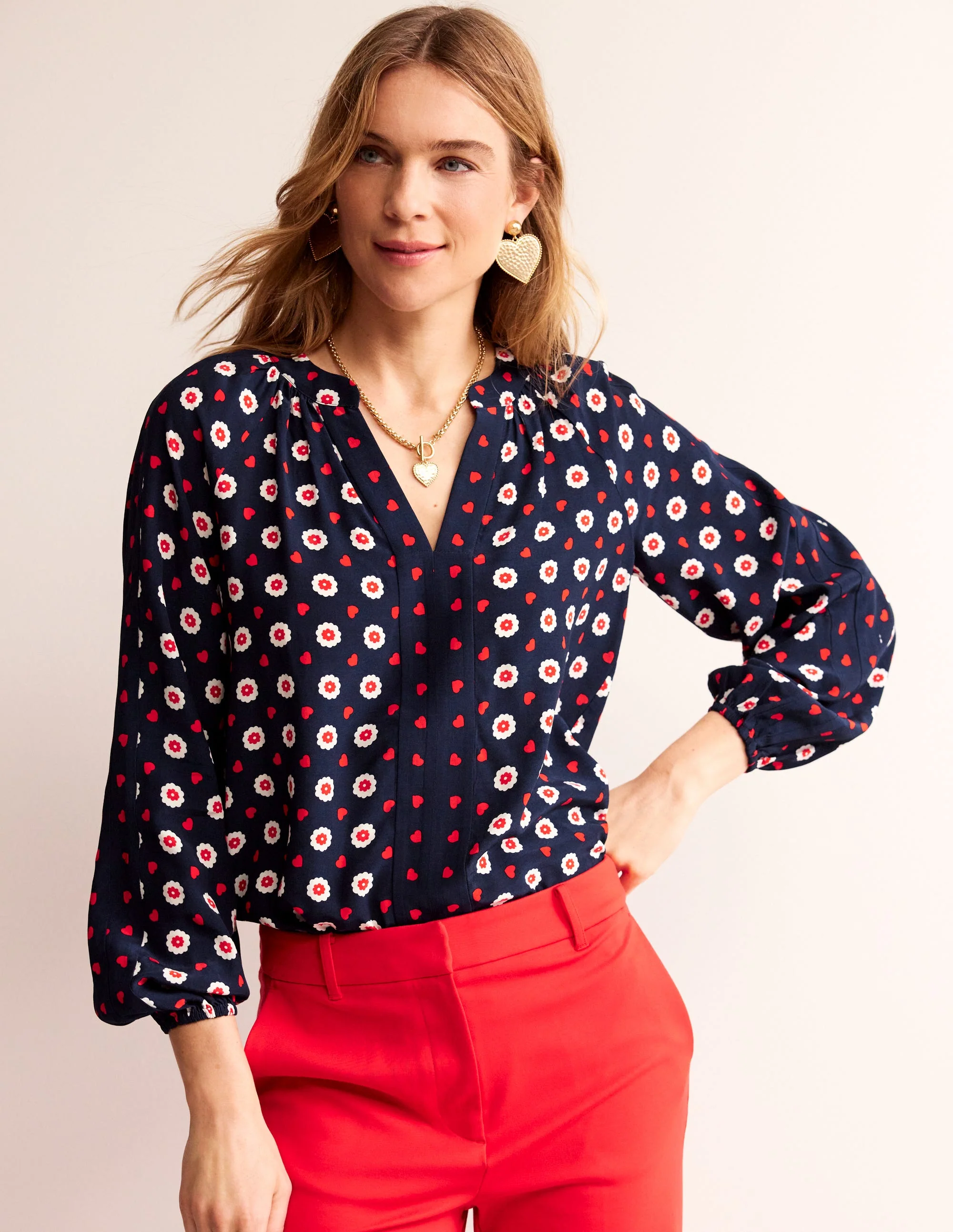 Border Print Raglan Top-Navy, Daisy Heart - Image 4