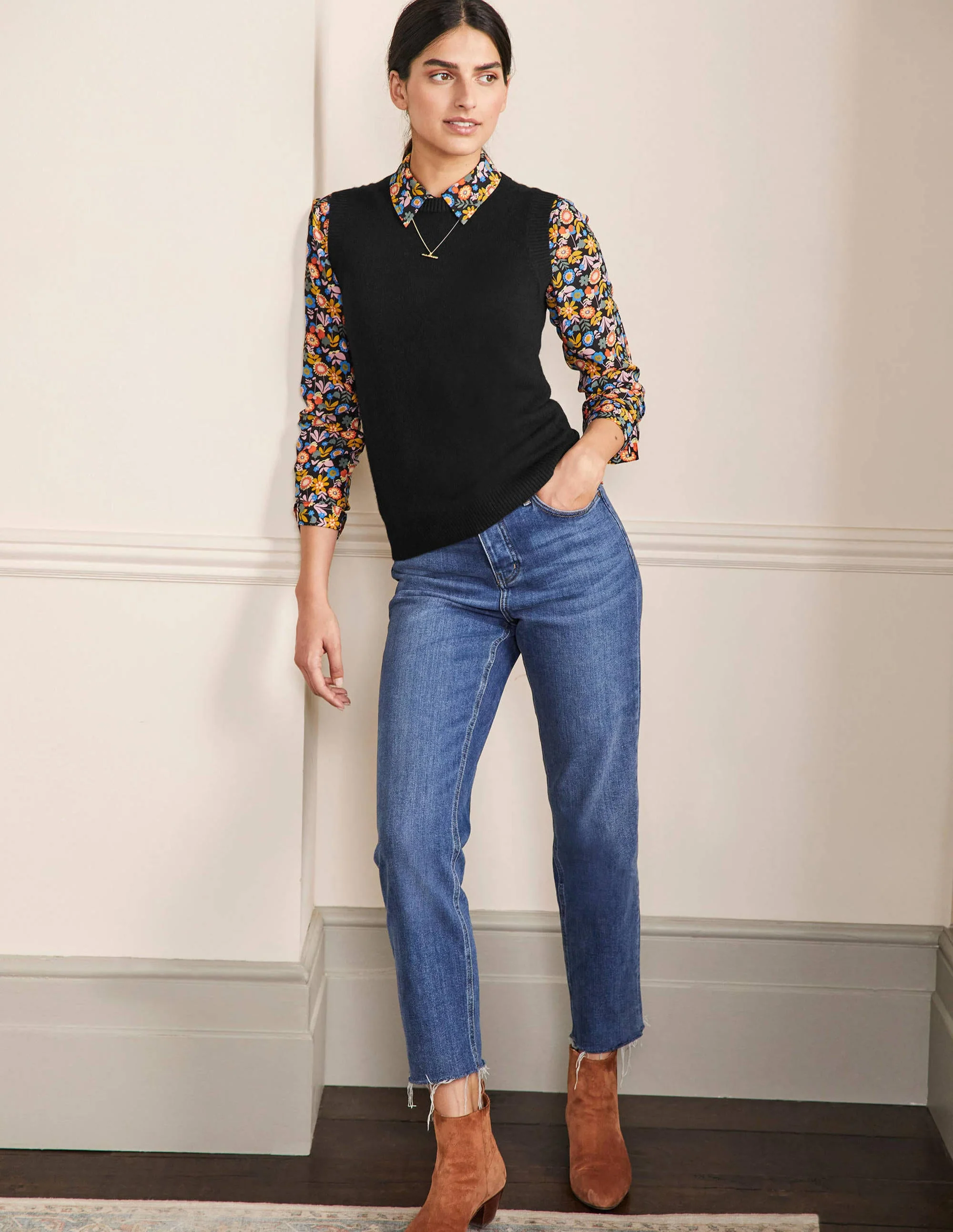 Cashmere Knitted Sweater Vest-Black - Image 4