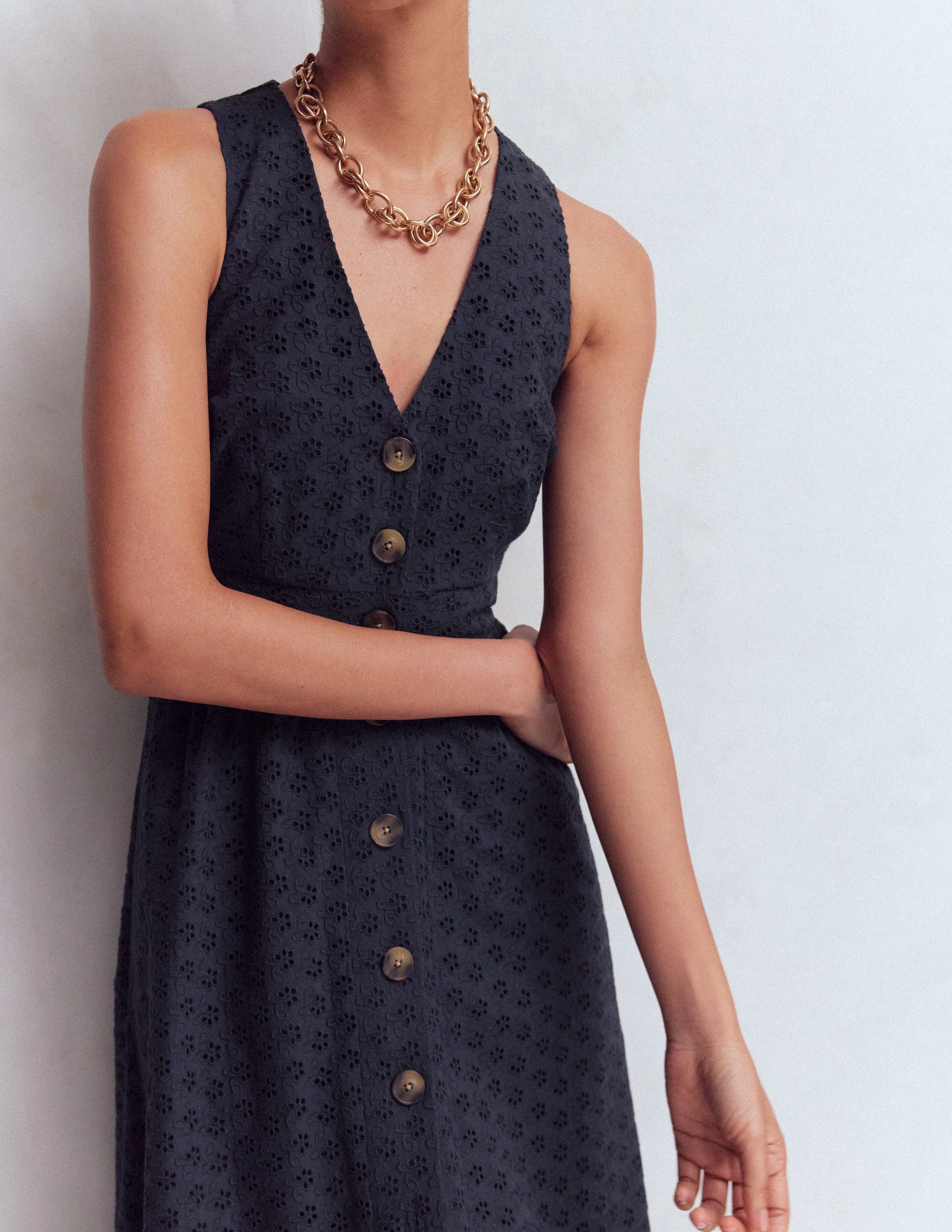 Catherine Broderie Dress-Navy Broderie - Image 2