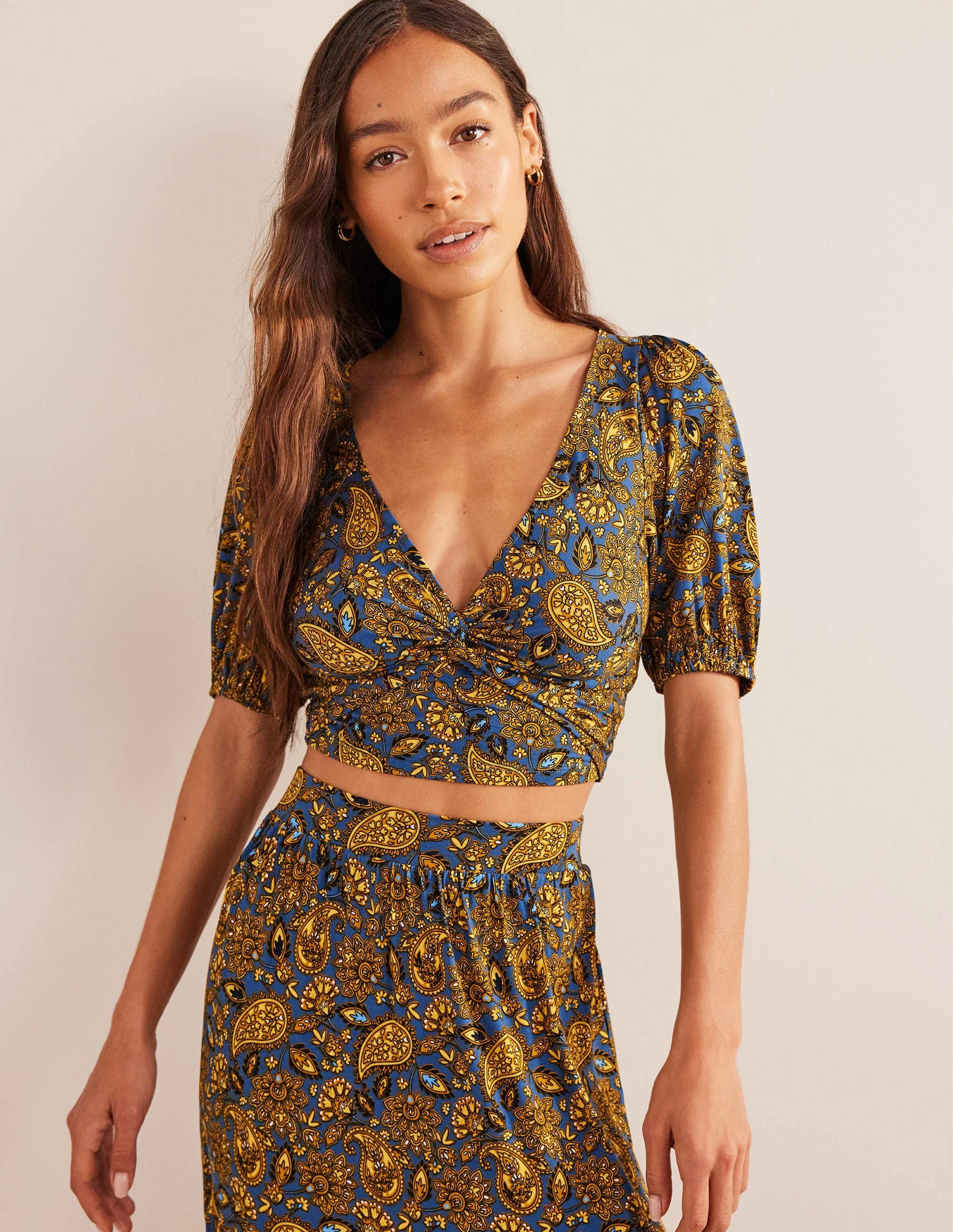 Cropped Twist Detail Top-Harvest Gold, Paisley Terrace
