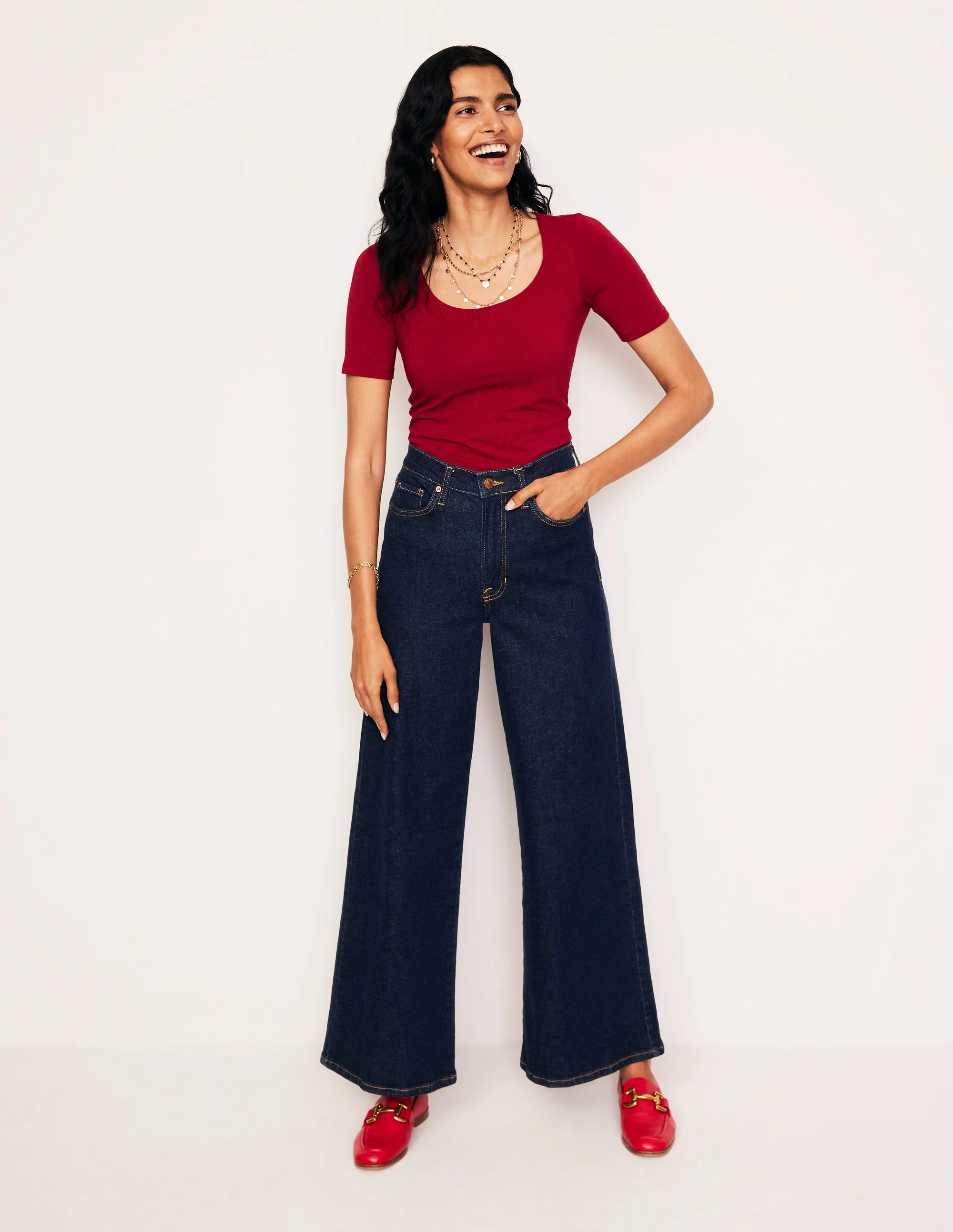 Double Layer Scoop T-shirt-Red Liquorice - Image 5