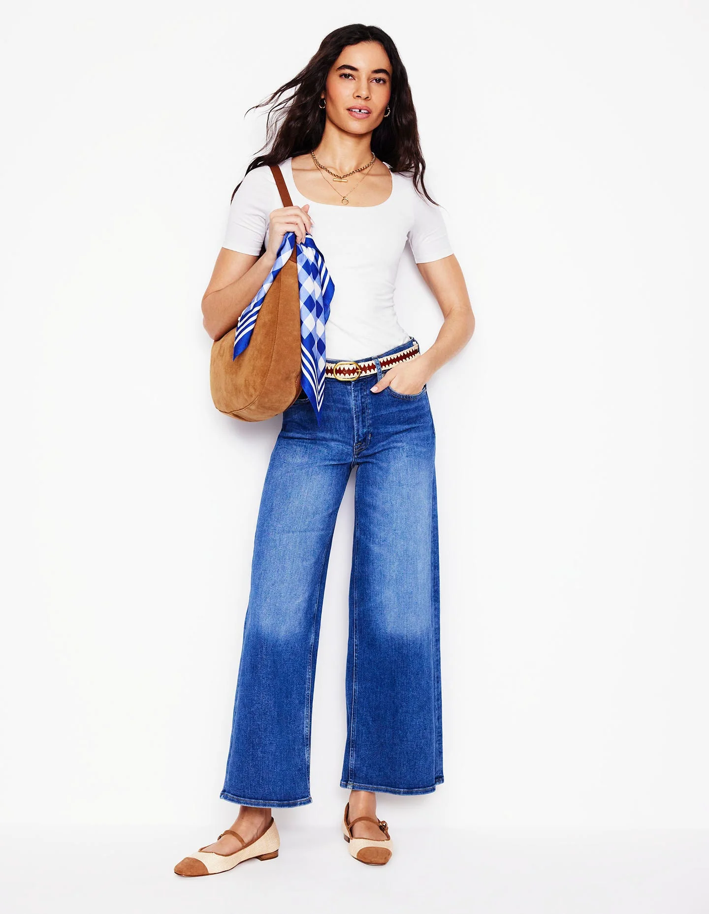 Double Layer Scoop T-shirt-White - Image 3