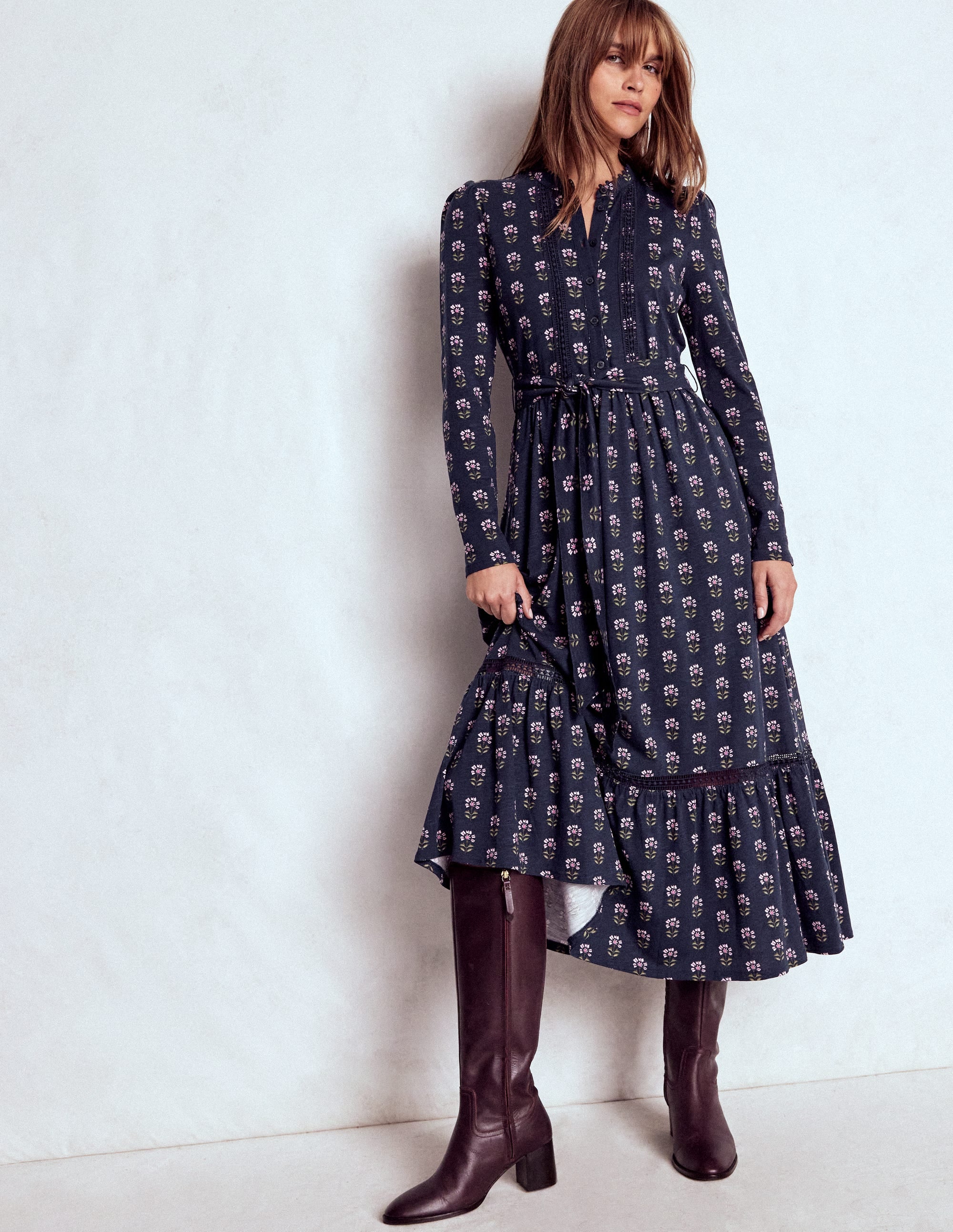 Edwina Jersey Shirt Dress-French Navy, Woodblock Flower - Image 4
