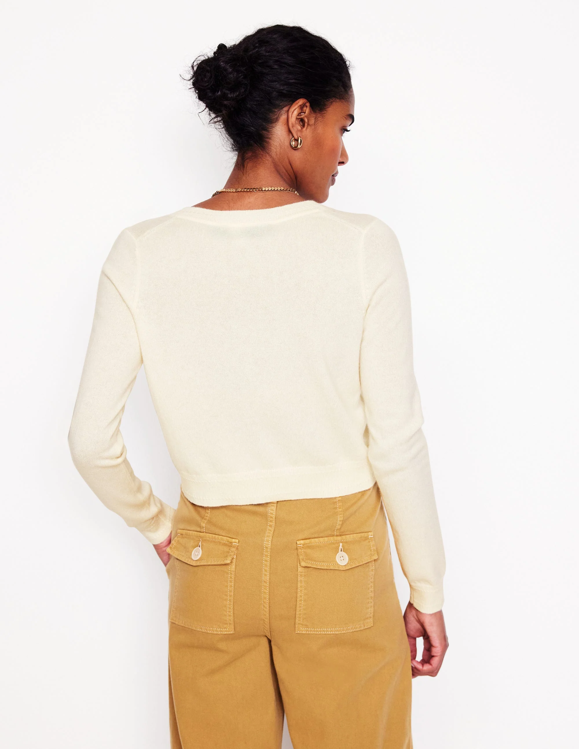 Eva Cashmere Cropped Cardigan-Warm Ivory - Image 3