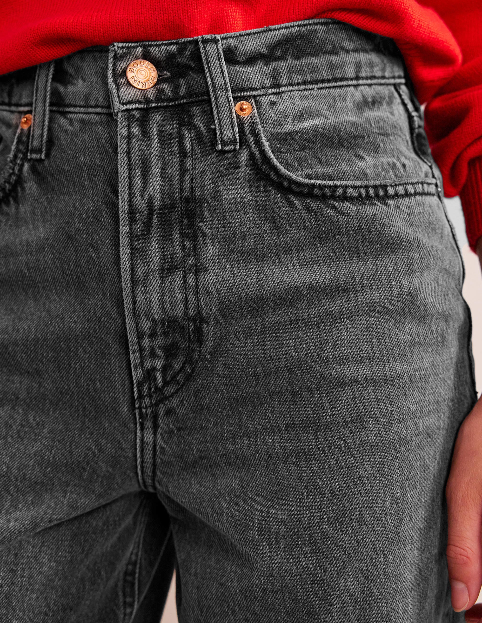 High Rise '90s Tapered Jeans-Washed Black - Image 6