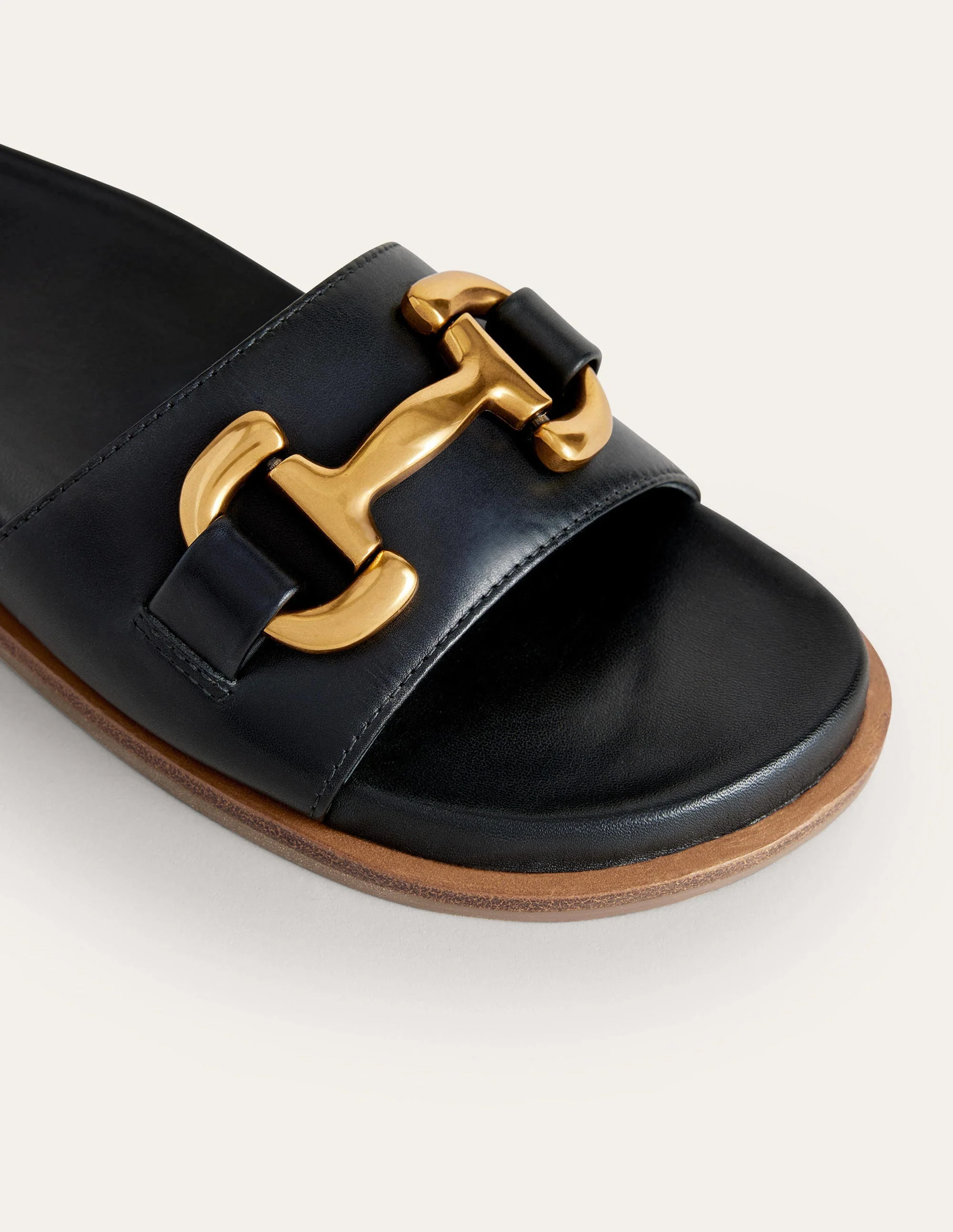 Iris Snaffle Slider Sandals-Black - Image 4