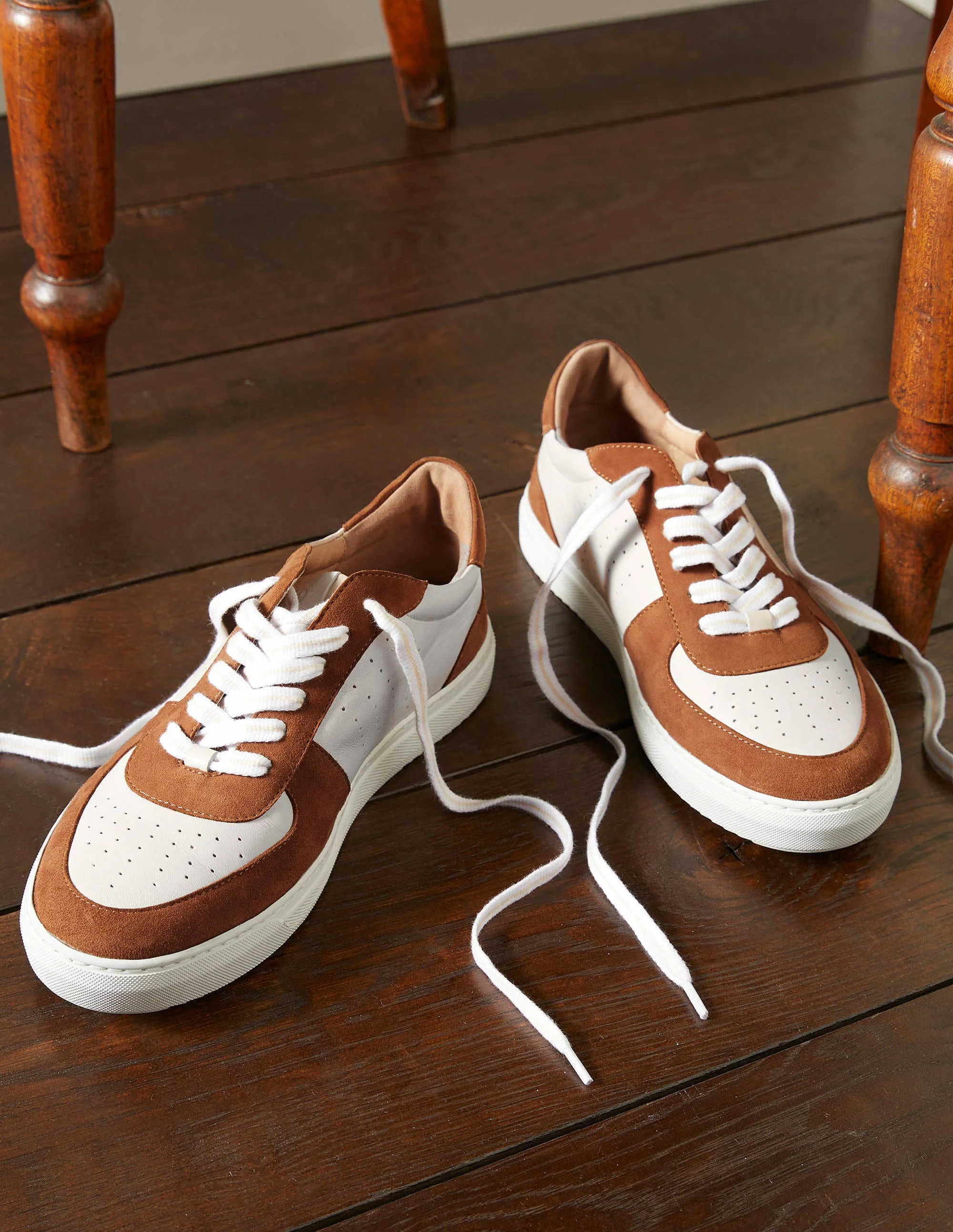 Lace Up Leather Sneakers-Tan