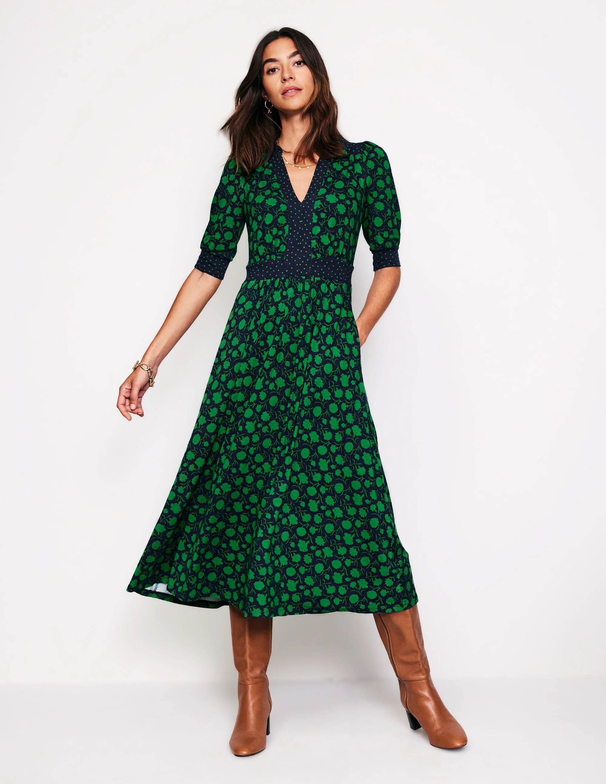 Lily Jersey Midi Tea Dress-Rich Emerald, Silhouette Sprig - Image 2