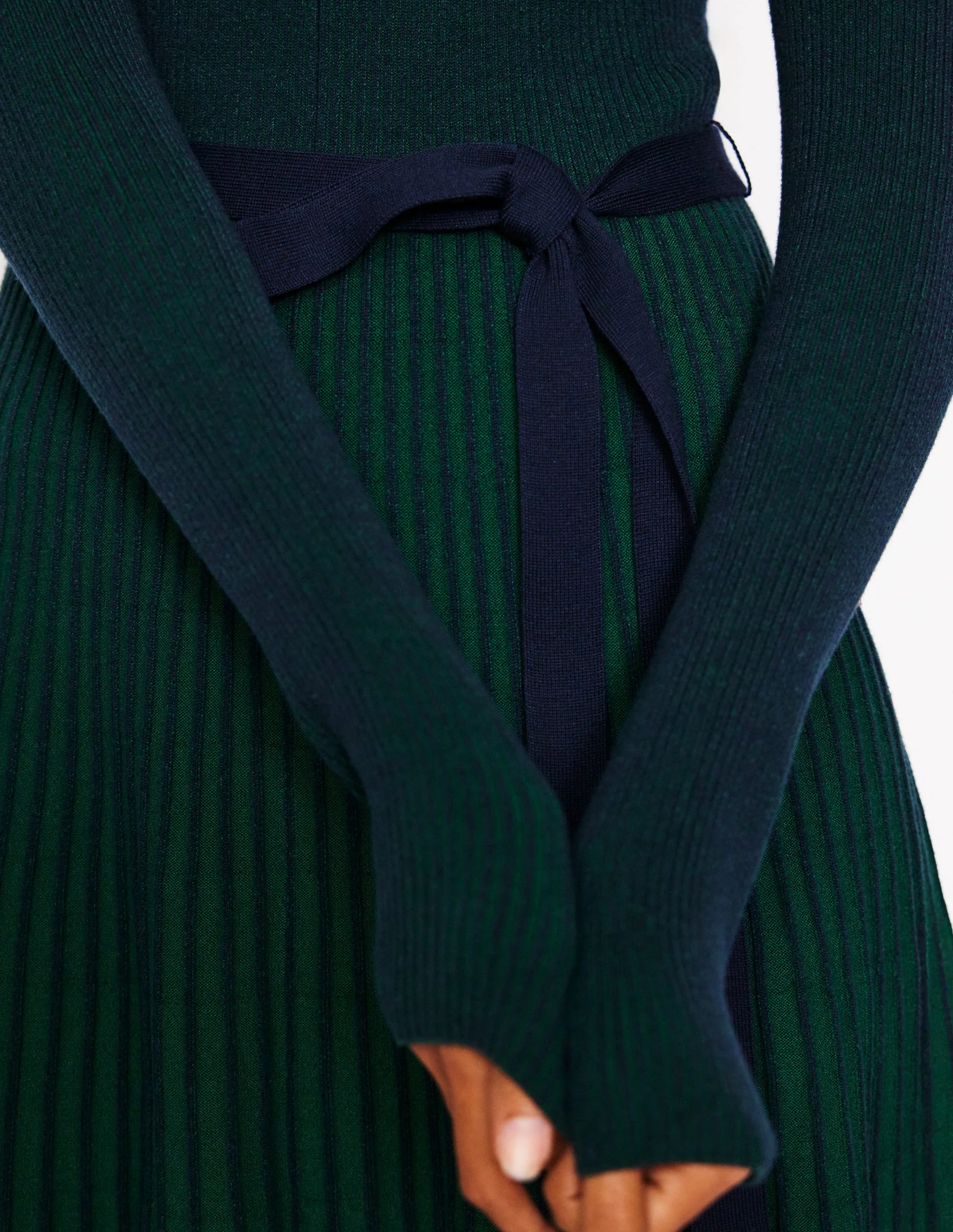 Lola Knitted Midi Dress-Pine, Navy Plated - Image 2