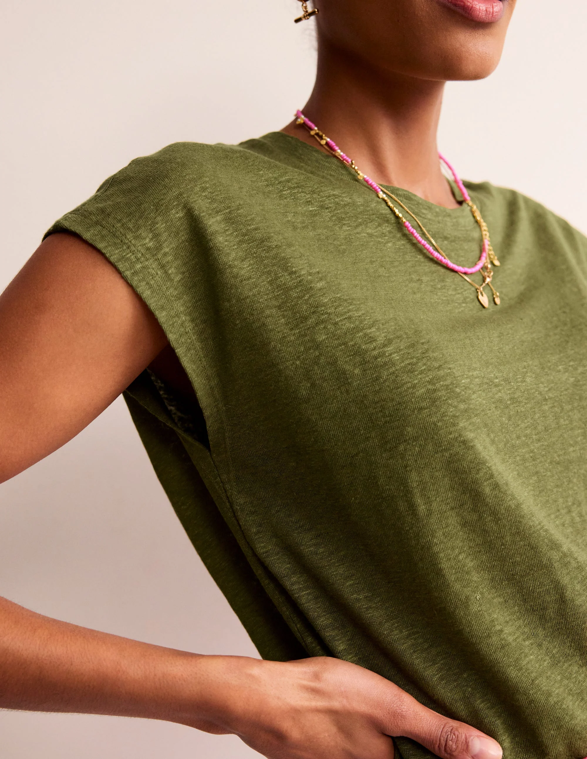 Louisa Crew Neck Linen T-shirt-Mayfly - Image 2
