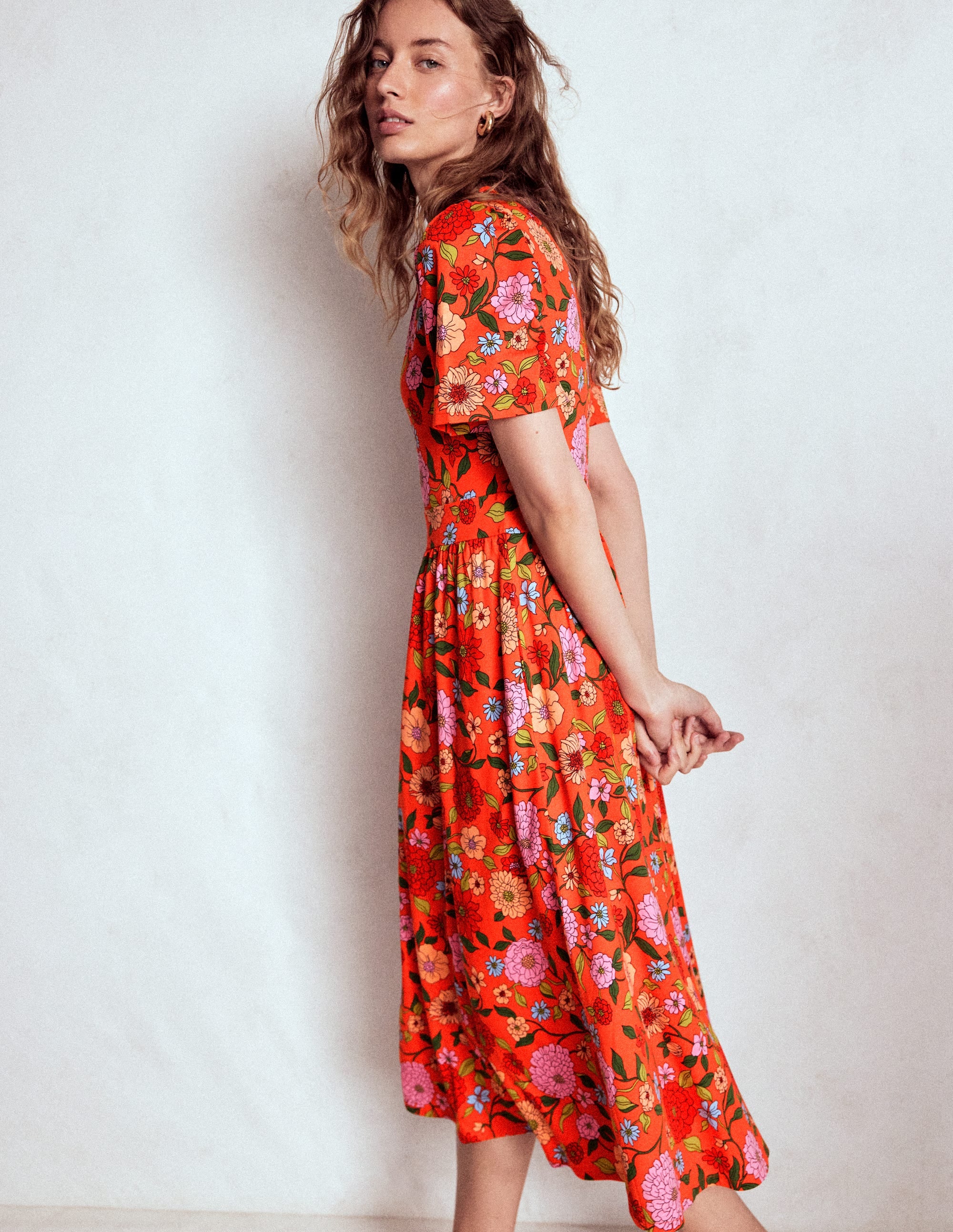 Louisa Jersey Midi Dress-Firecracker Red, Dahlia Trail - Image 5