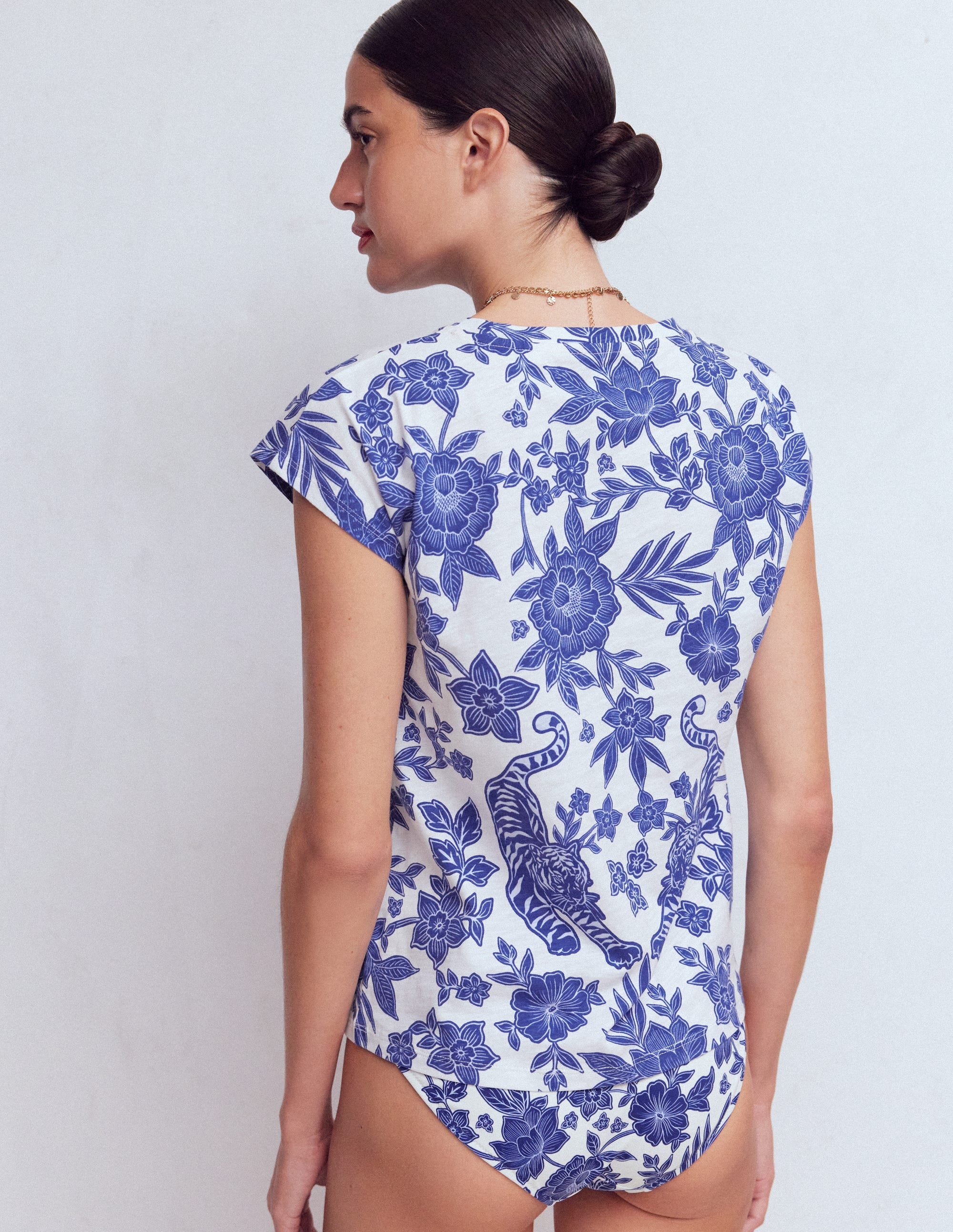 Louisa Slub T-Shirt-Blue Tigers Paradise Placement - Image 3