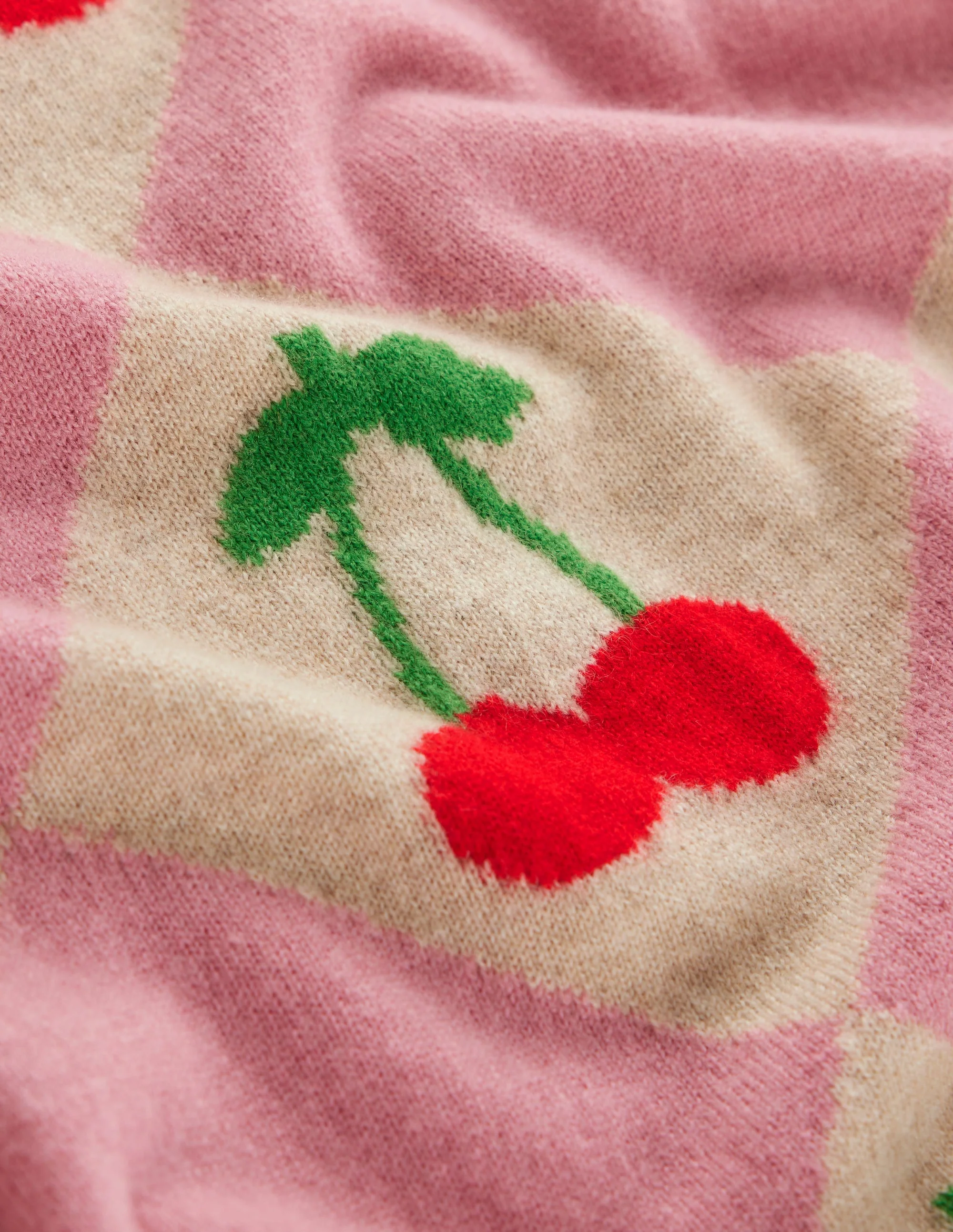 Lydia Cashmere Jumper-Pink, Cherry Argyle - Image 10