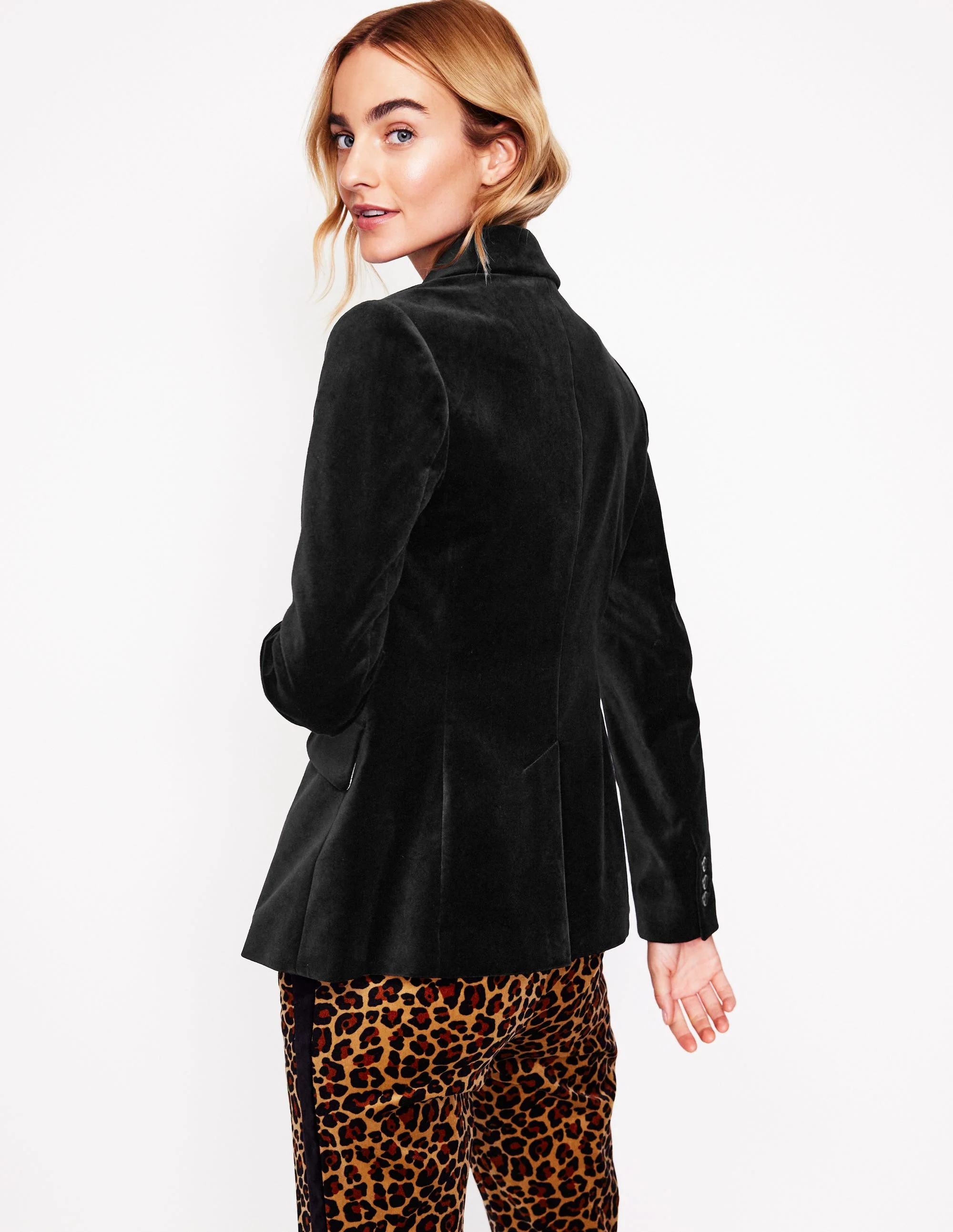 Marylebone Velvet Blazer-Black - Image 3