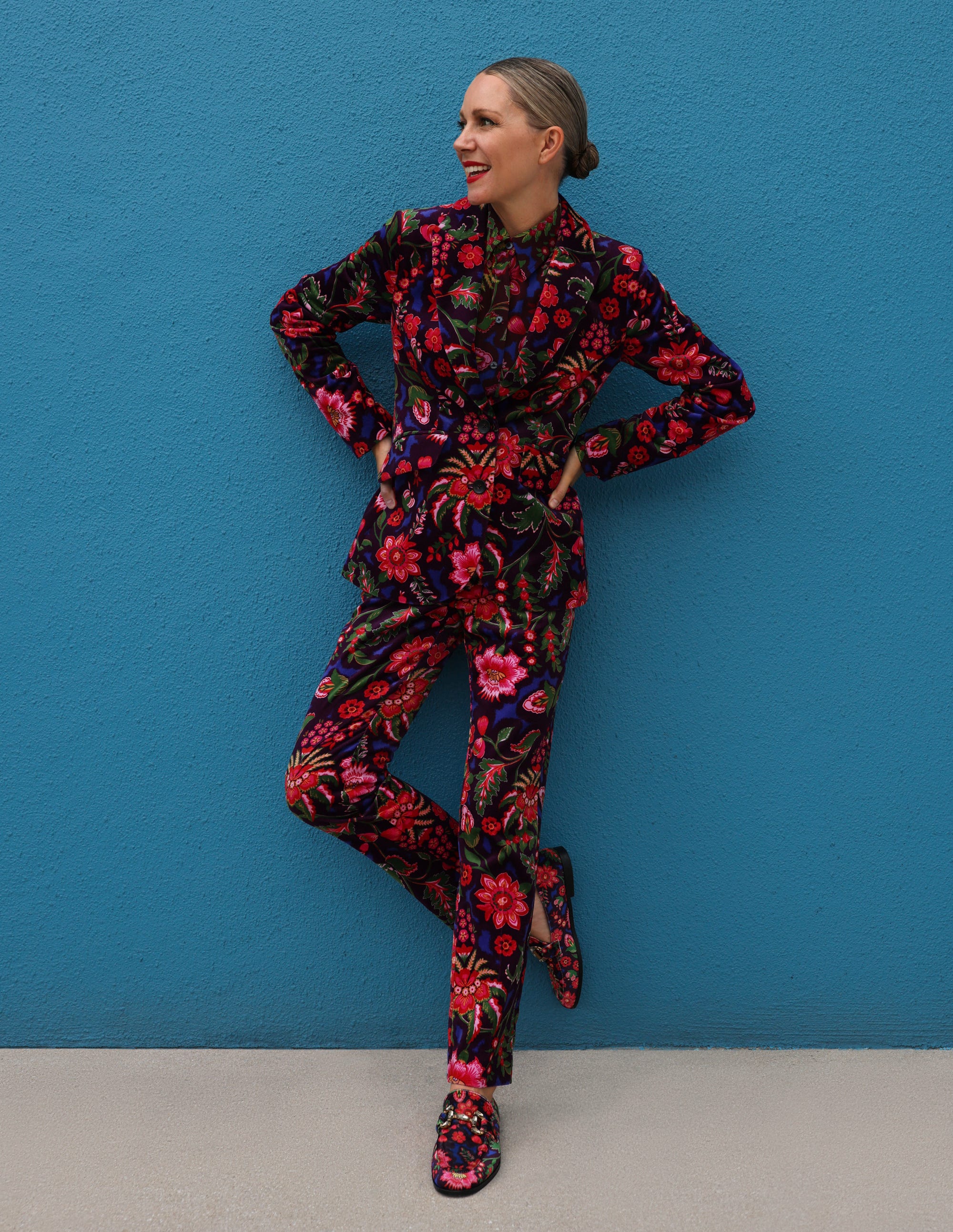 Marylebone Velvet Blazer-Blossom Flourish - Image 6