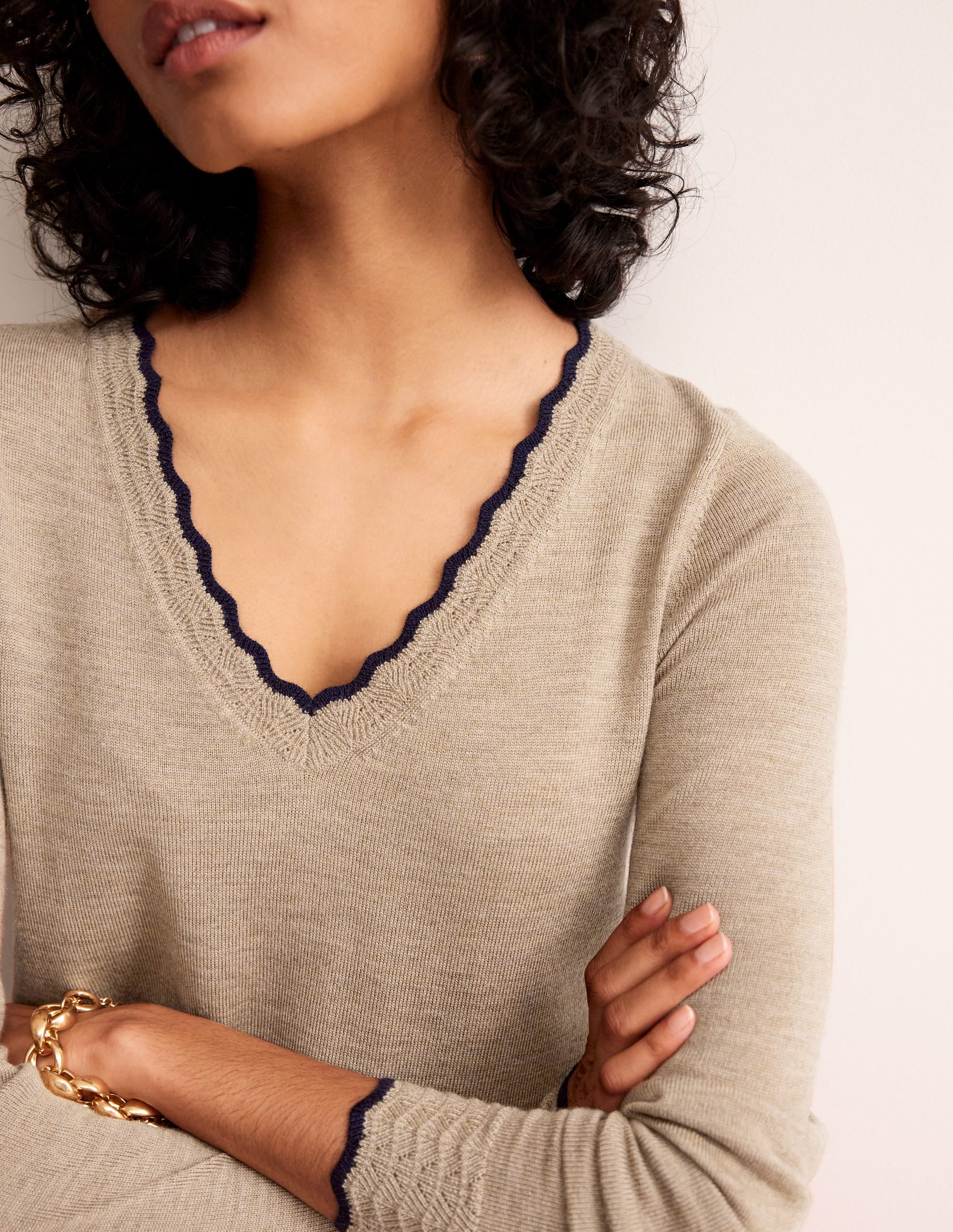 Merino Scallop V-Neck Sweater-Camel Melange - Image 2