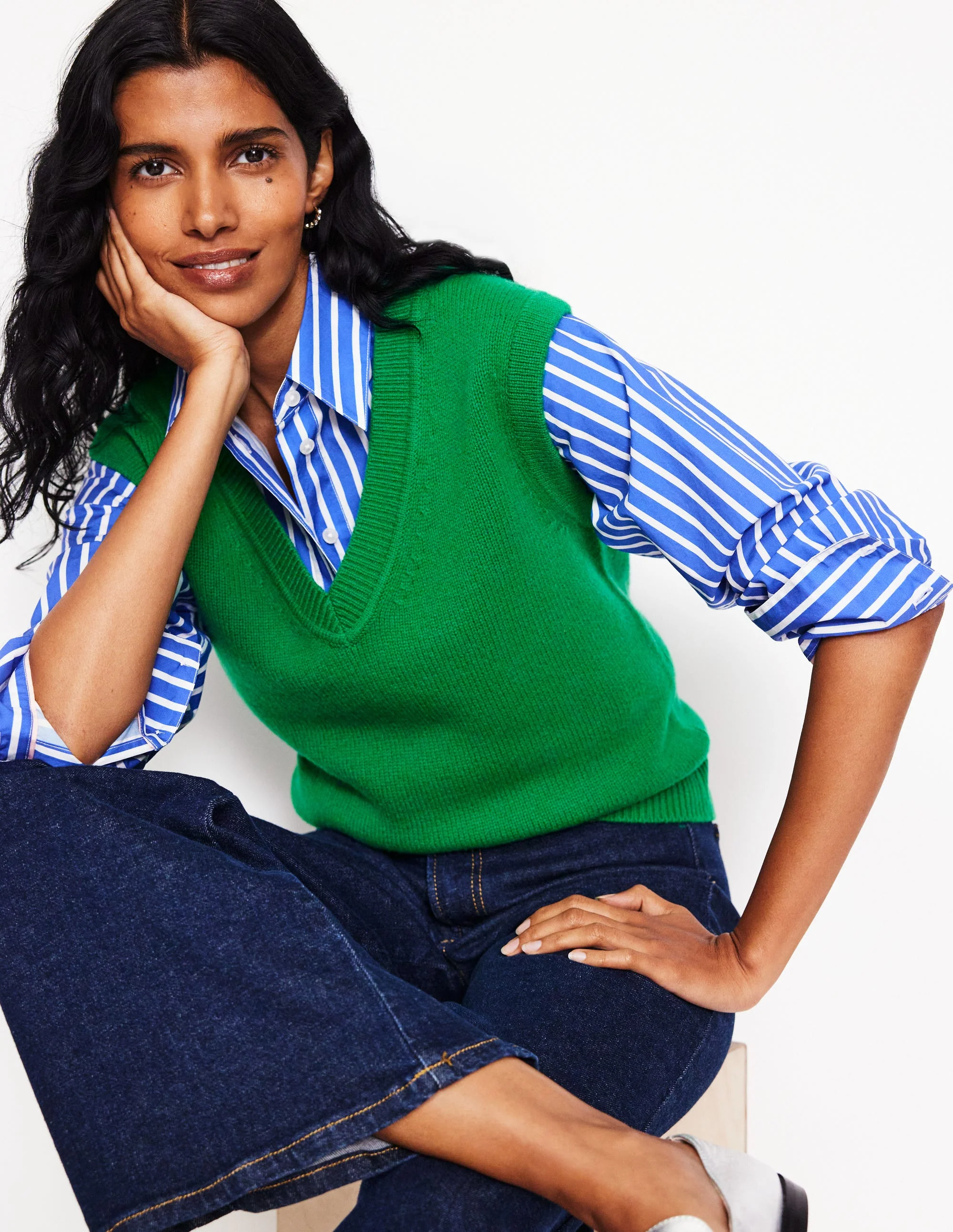 Olivia Merino Vest-Rich Emerald Green - Image 2