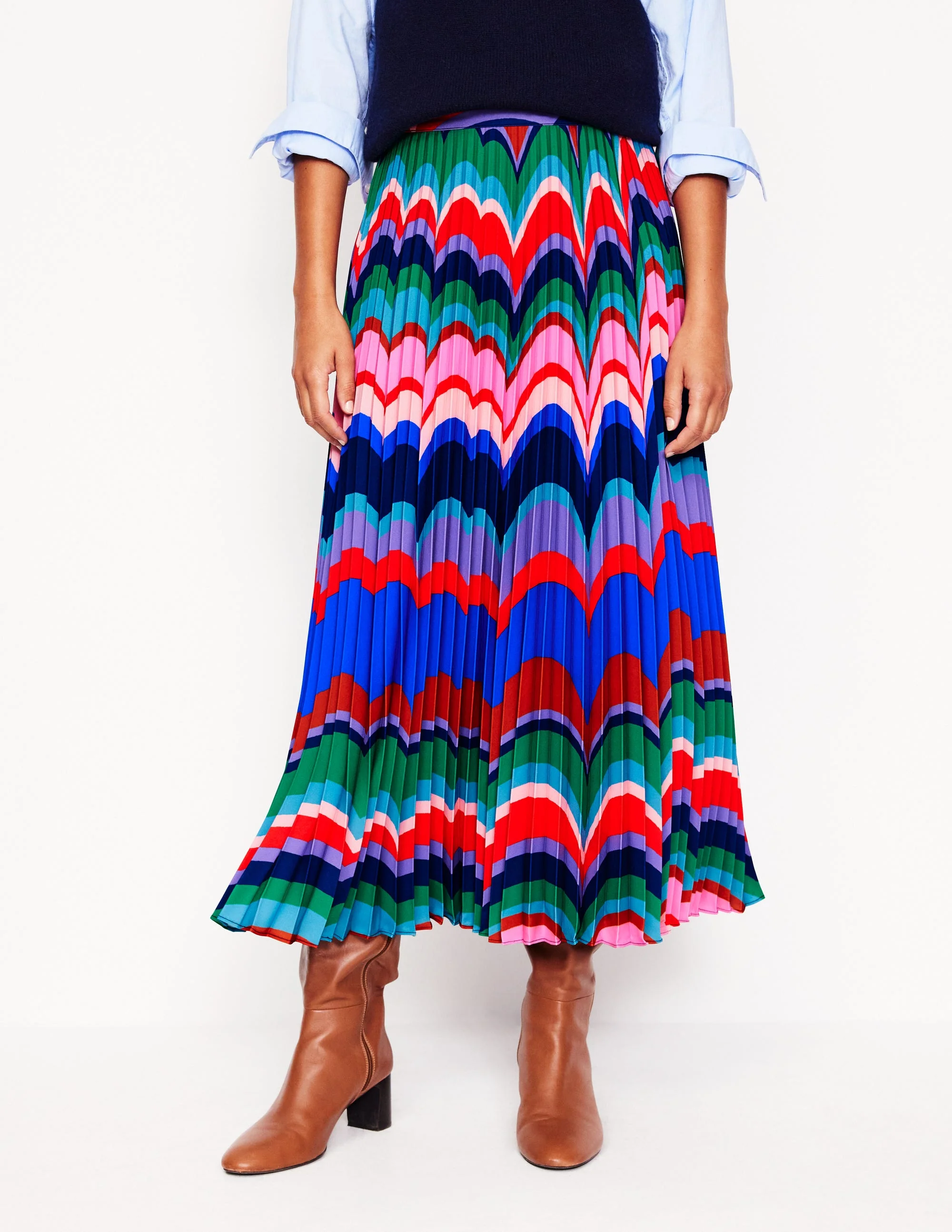 Pleated Maxi Skirt-Abstract Wave - Image 4