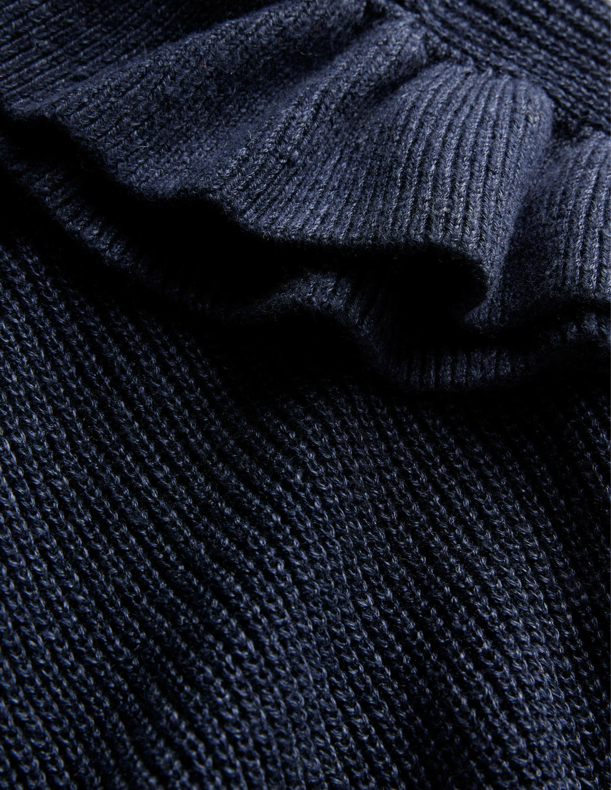 Ribbed Frill Linen Vest-Navy - Image 6