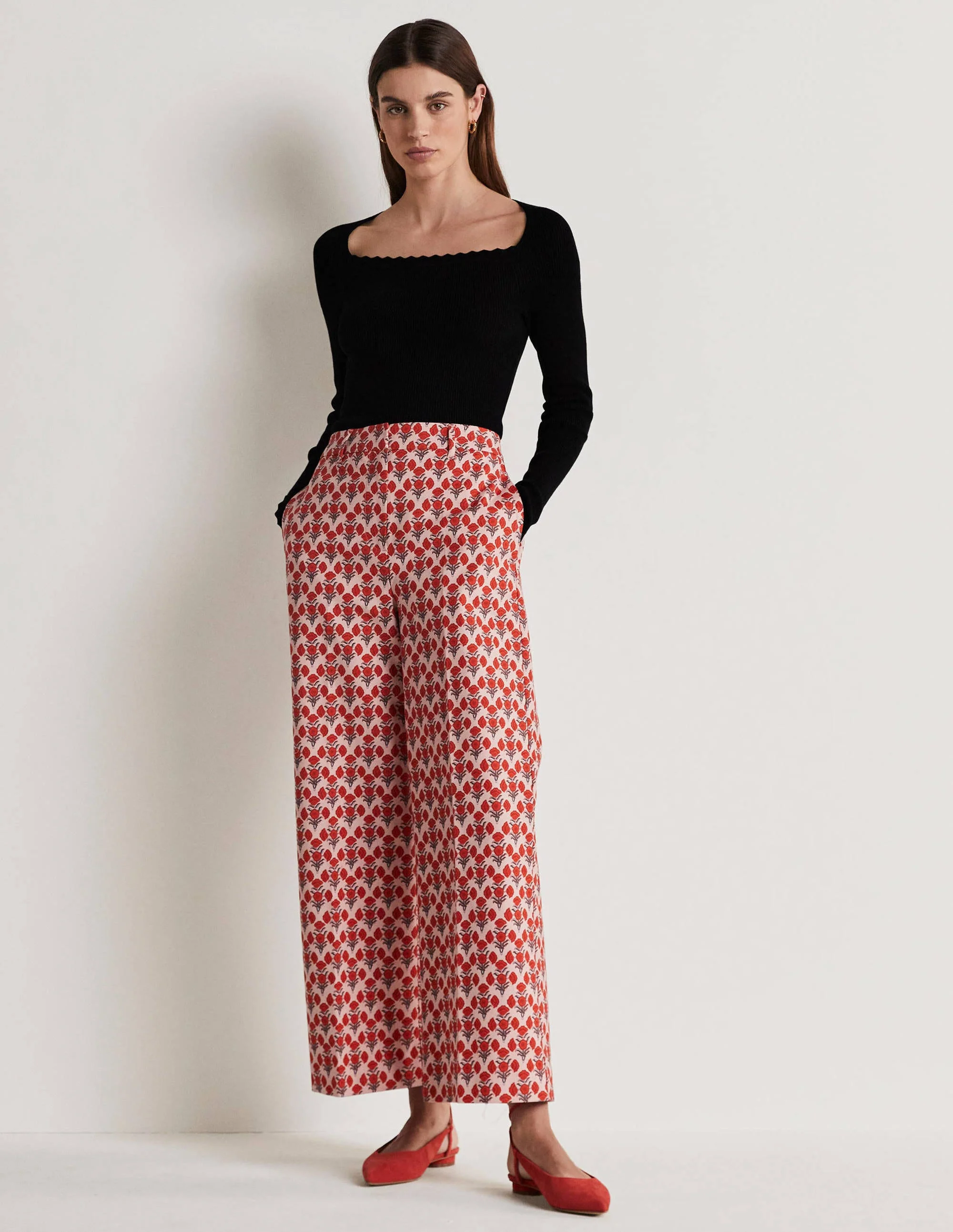 Ribbed Square Neck Knitted Top-Black