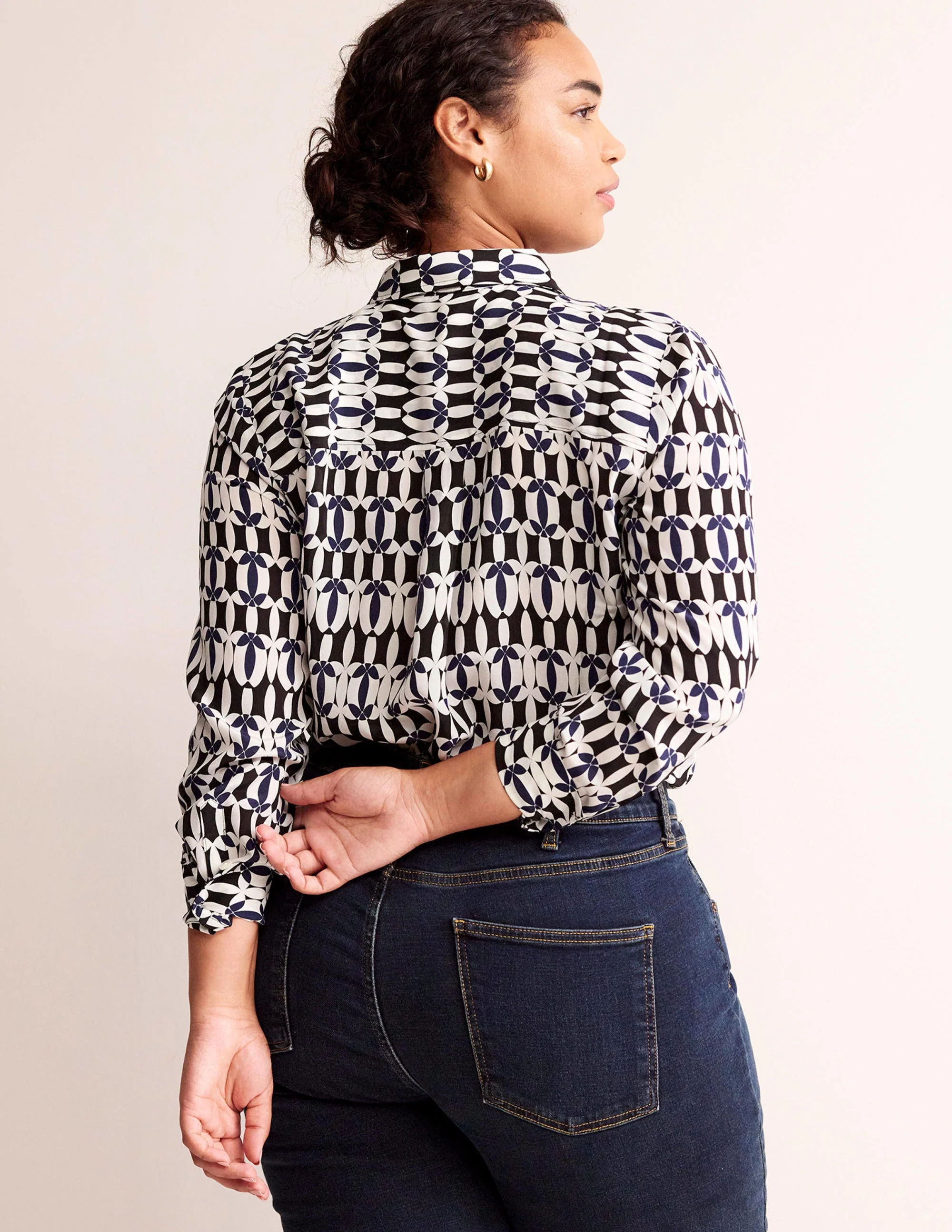 Sienna Silk Shirt-Black, Geometric - Image 6