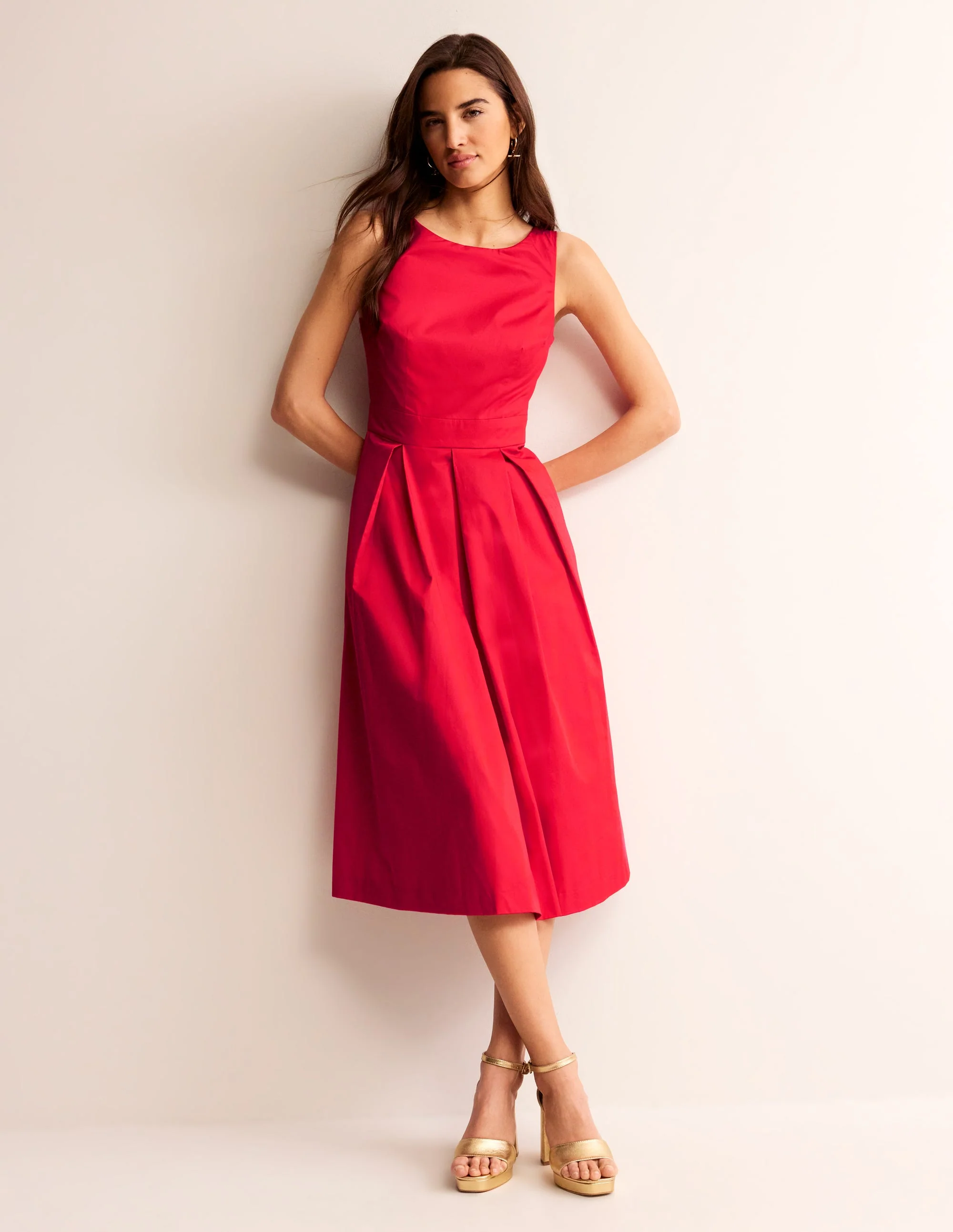 Sleeveless Pleat Midi Dress-Vermillion Red - Image 2
