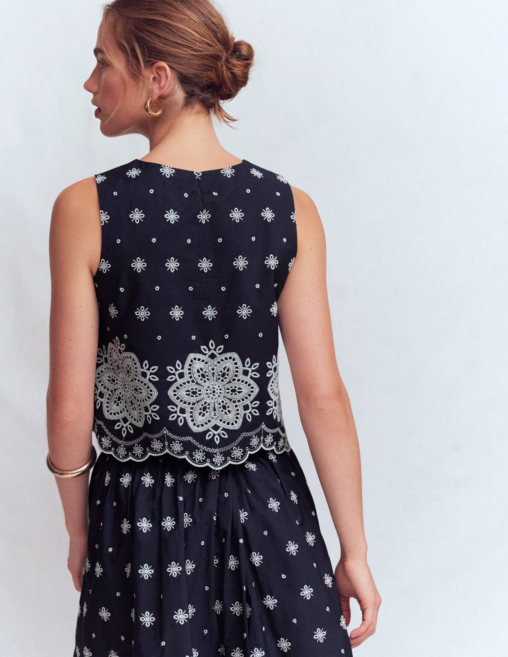 Sofia Broderie Shell Top-Navy - Image 3