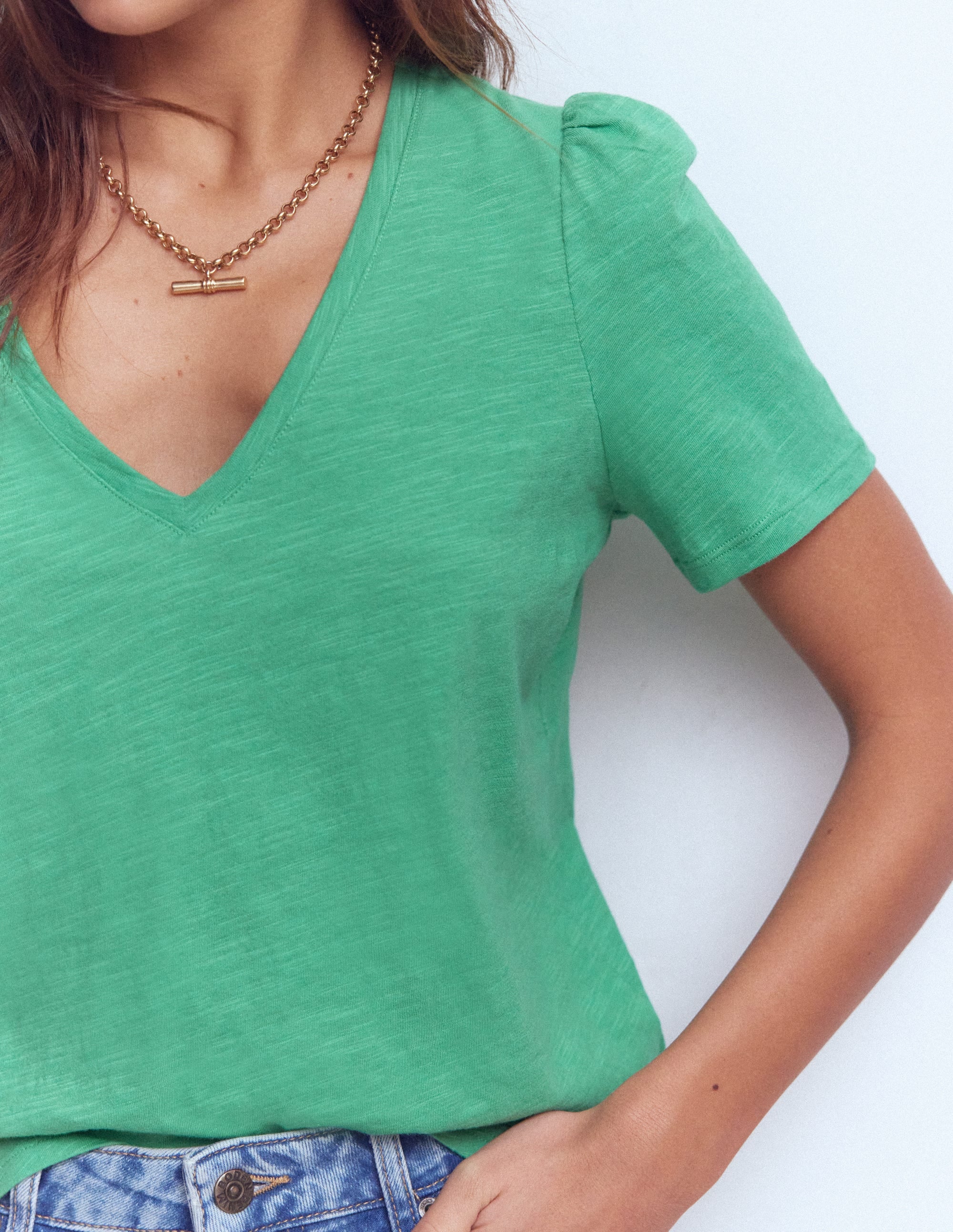Sophie V-neck Slub T-shirt-Aloe Green - Image 2