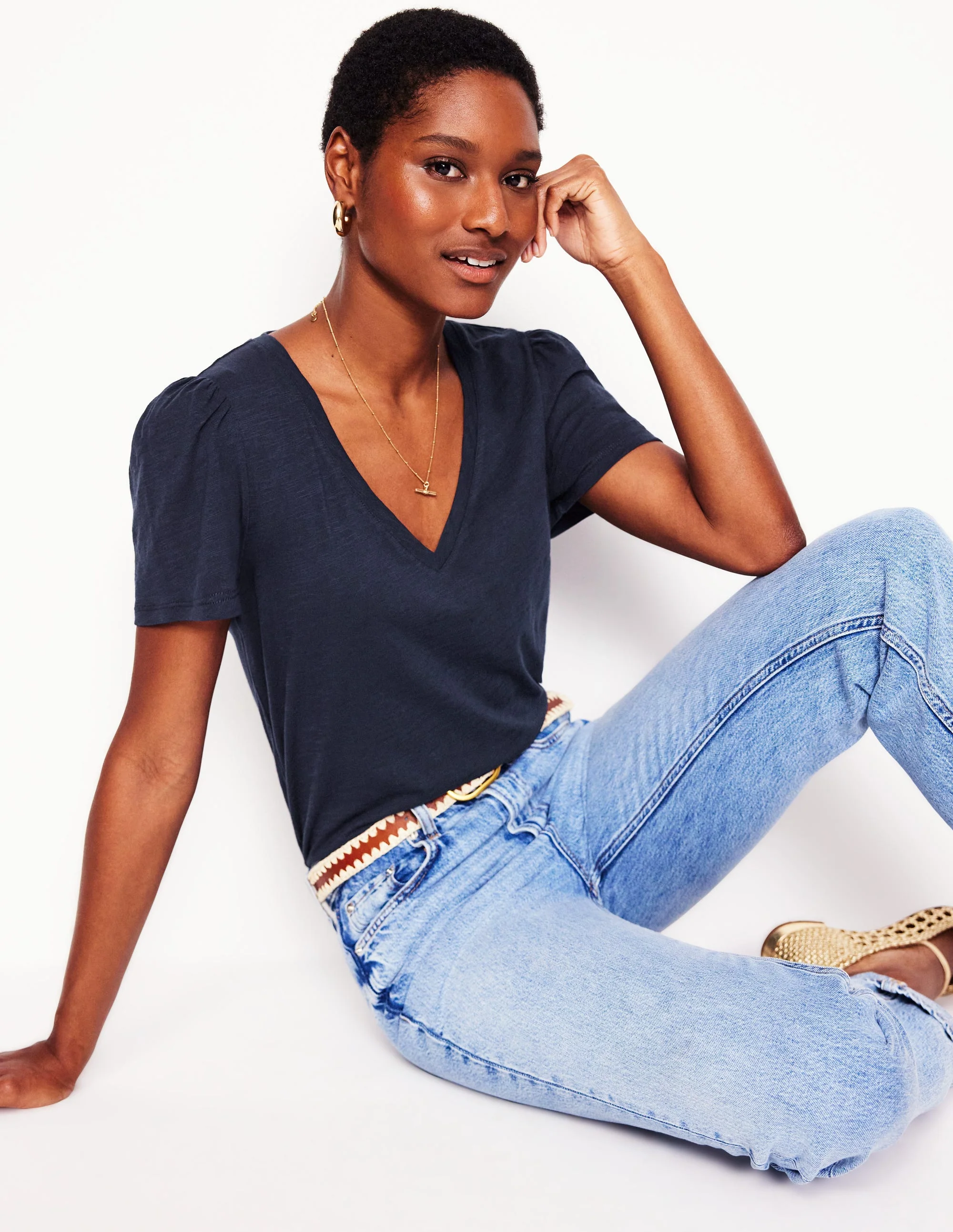 Sophie V-neck Slub T-shirt-Navy - Image 4