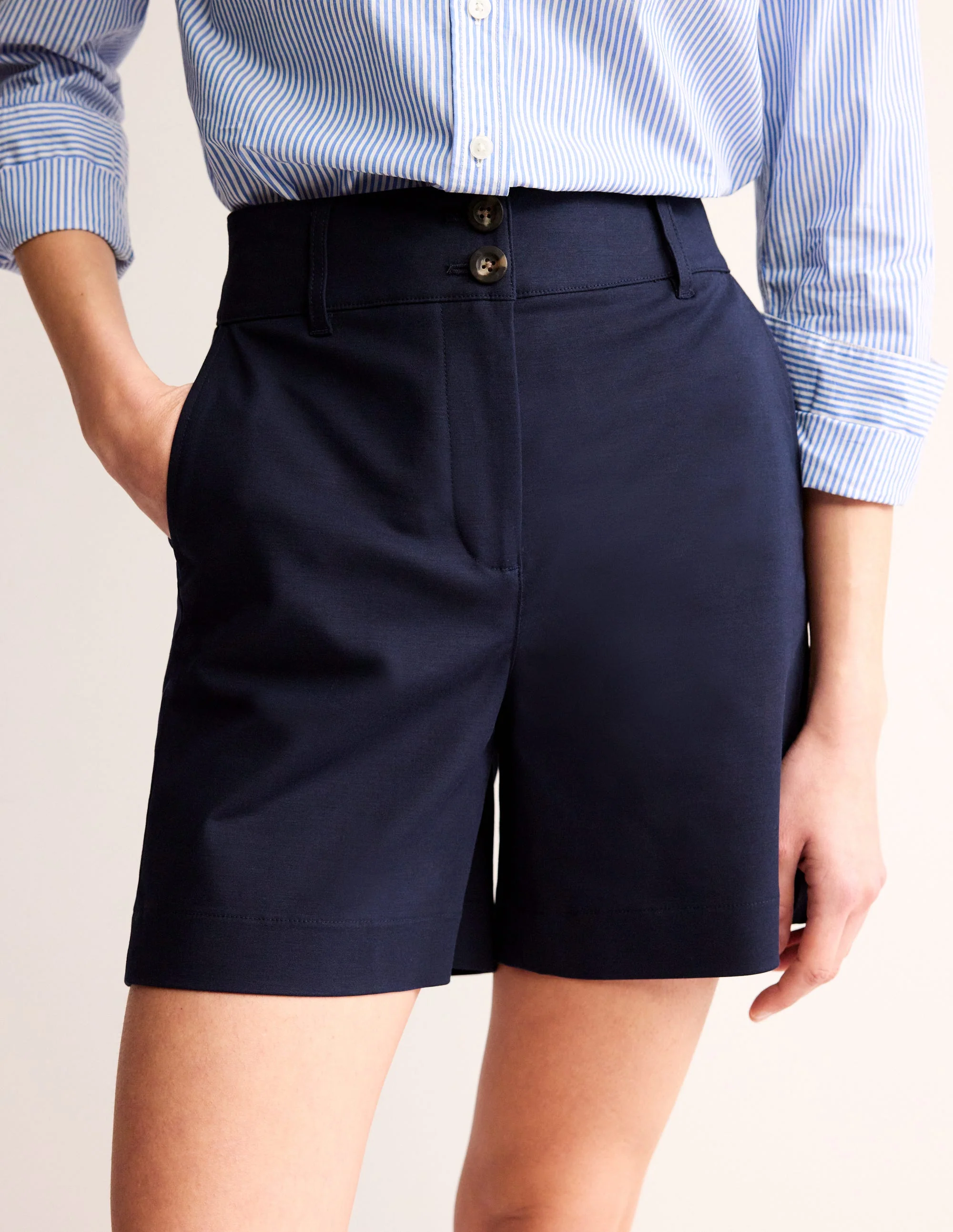 Westbourne Sateen Shorts-Navy - Image 4